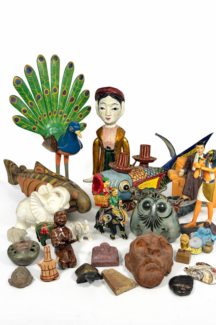 A Group of Twenty Five Decorative Art Objects (1 of 13)