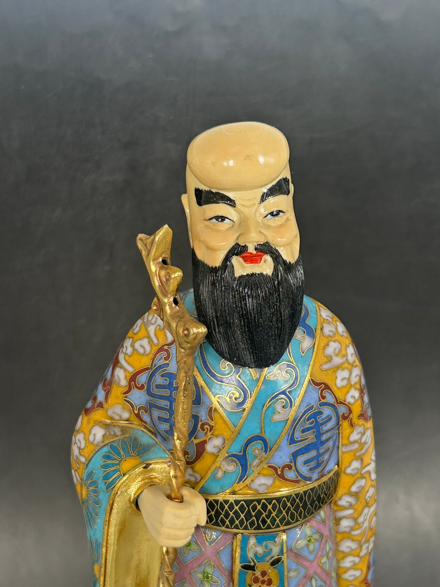 Two Chinese Porcelain Objects - 10