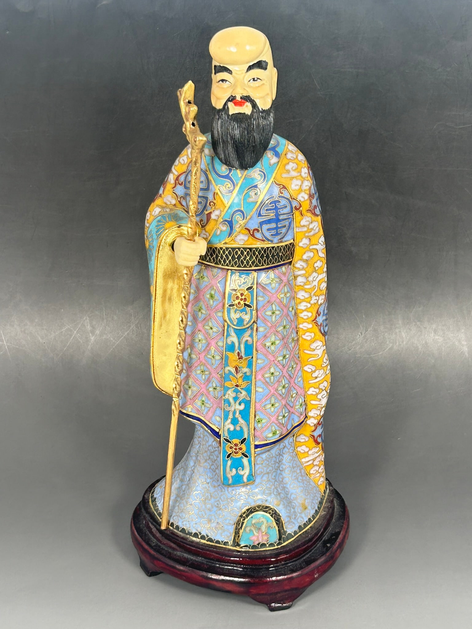 Two Chinese Porcelain Objects - 9