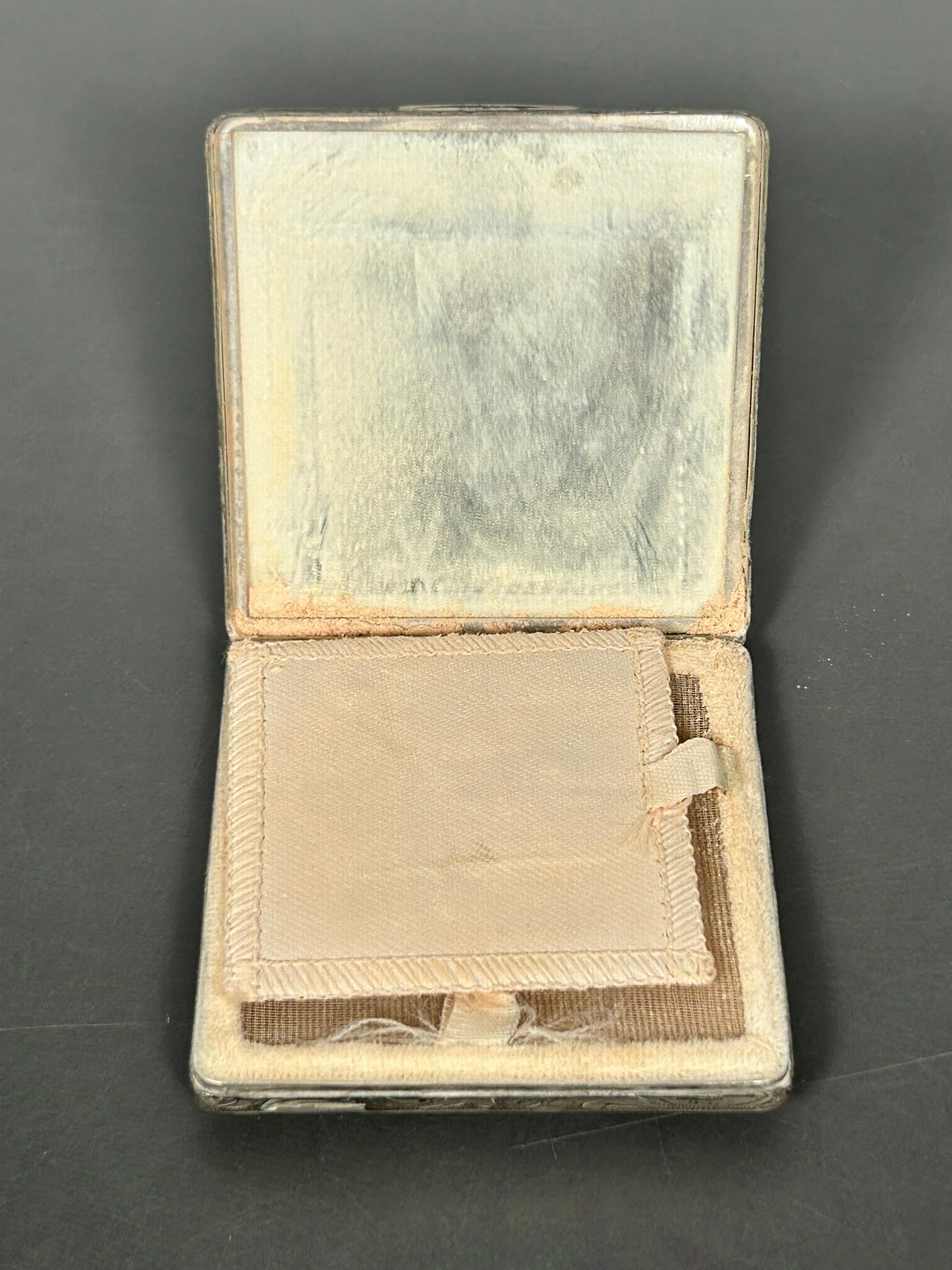 Silver Square powder Box - 8