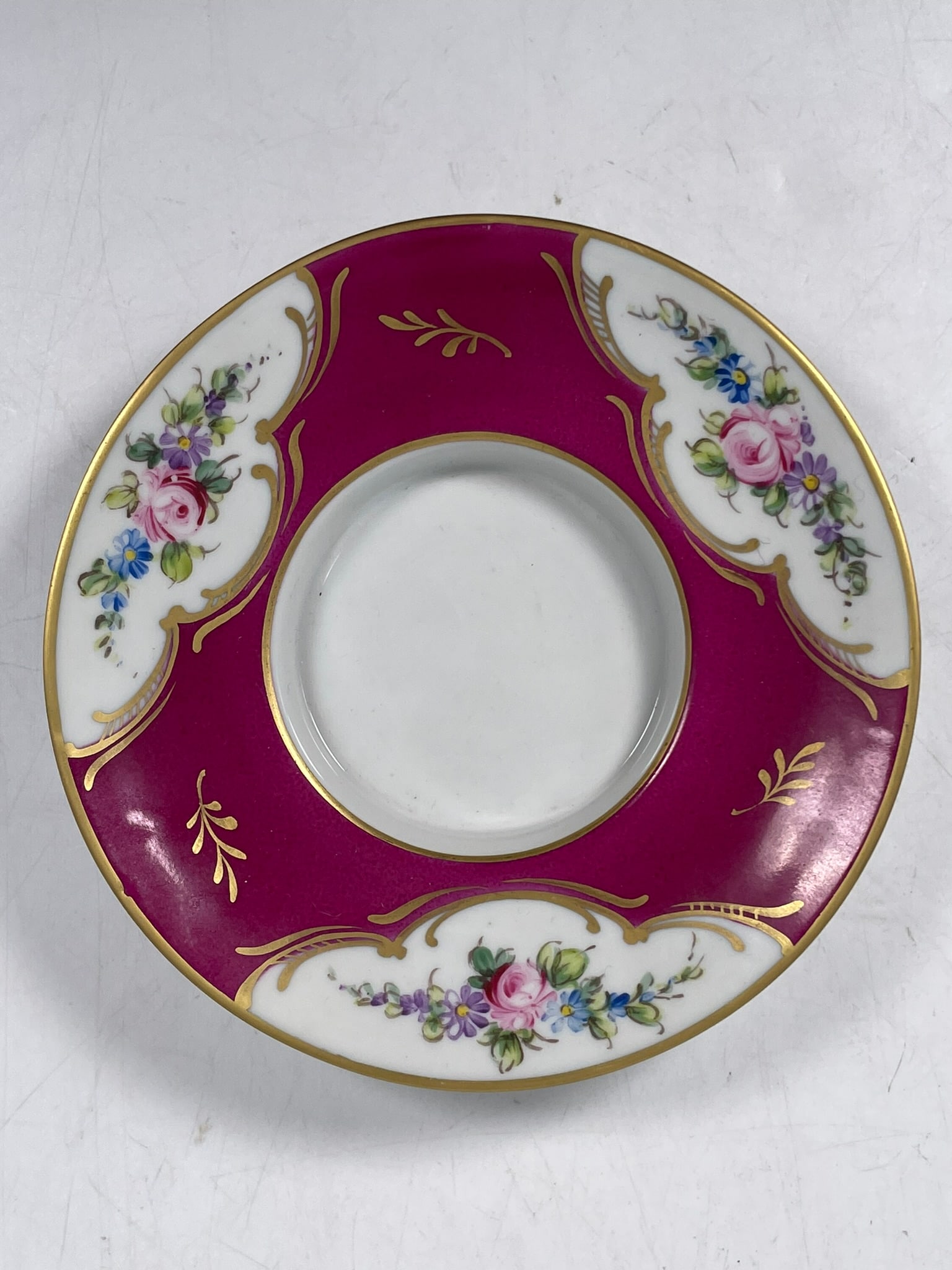 A Group of Five Limoges 'Peint a la Main' Porcelain Teaware - 18