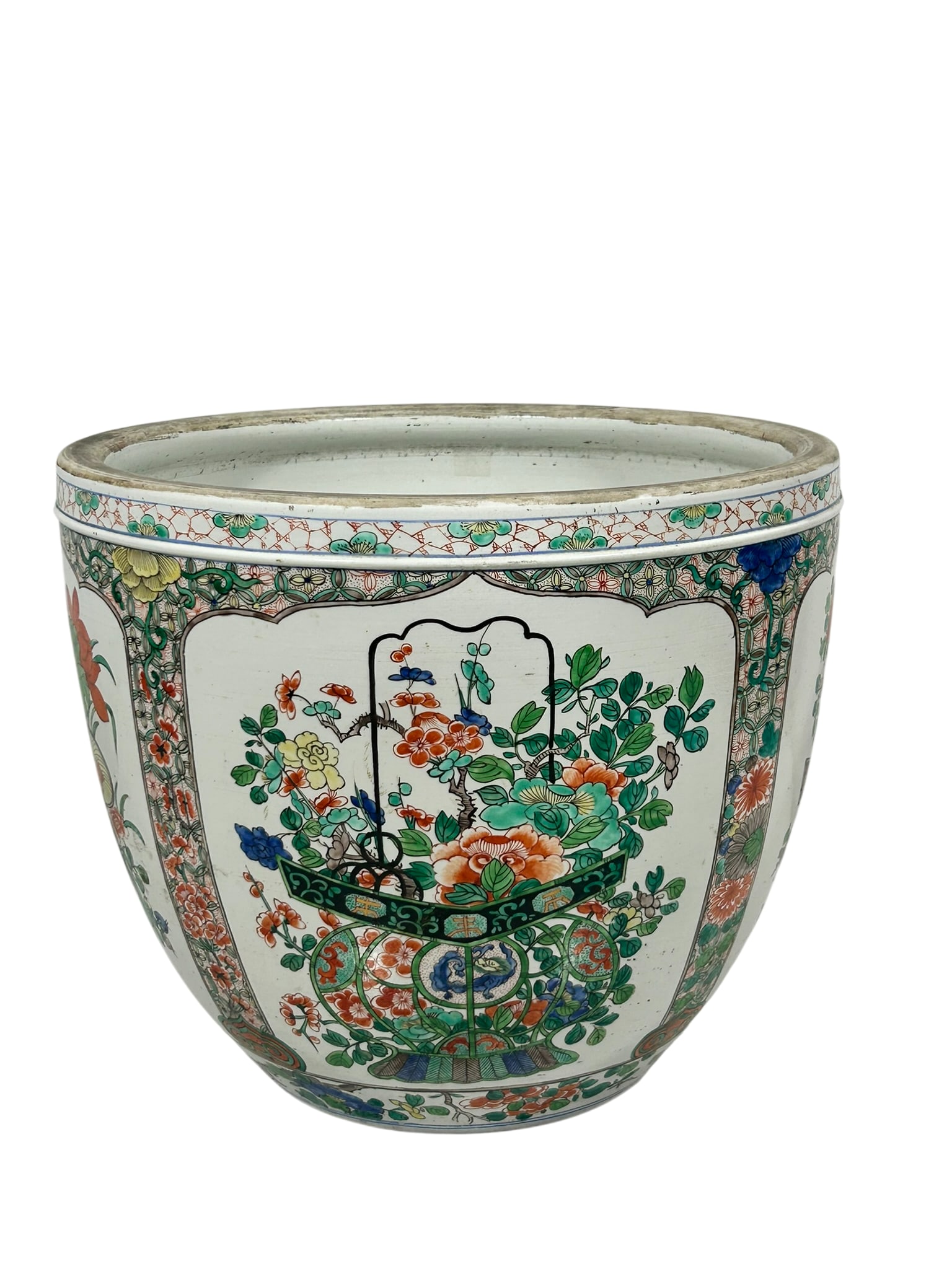 A Chinese Famille Verte Wucai Jardiniere, Kangxi Period, Qing Dynasty: 14.1/4 in. high, 16.3/4 in. diam.