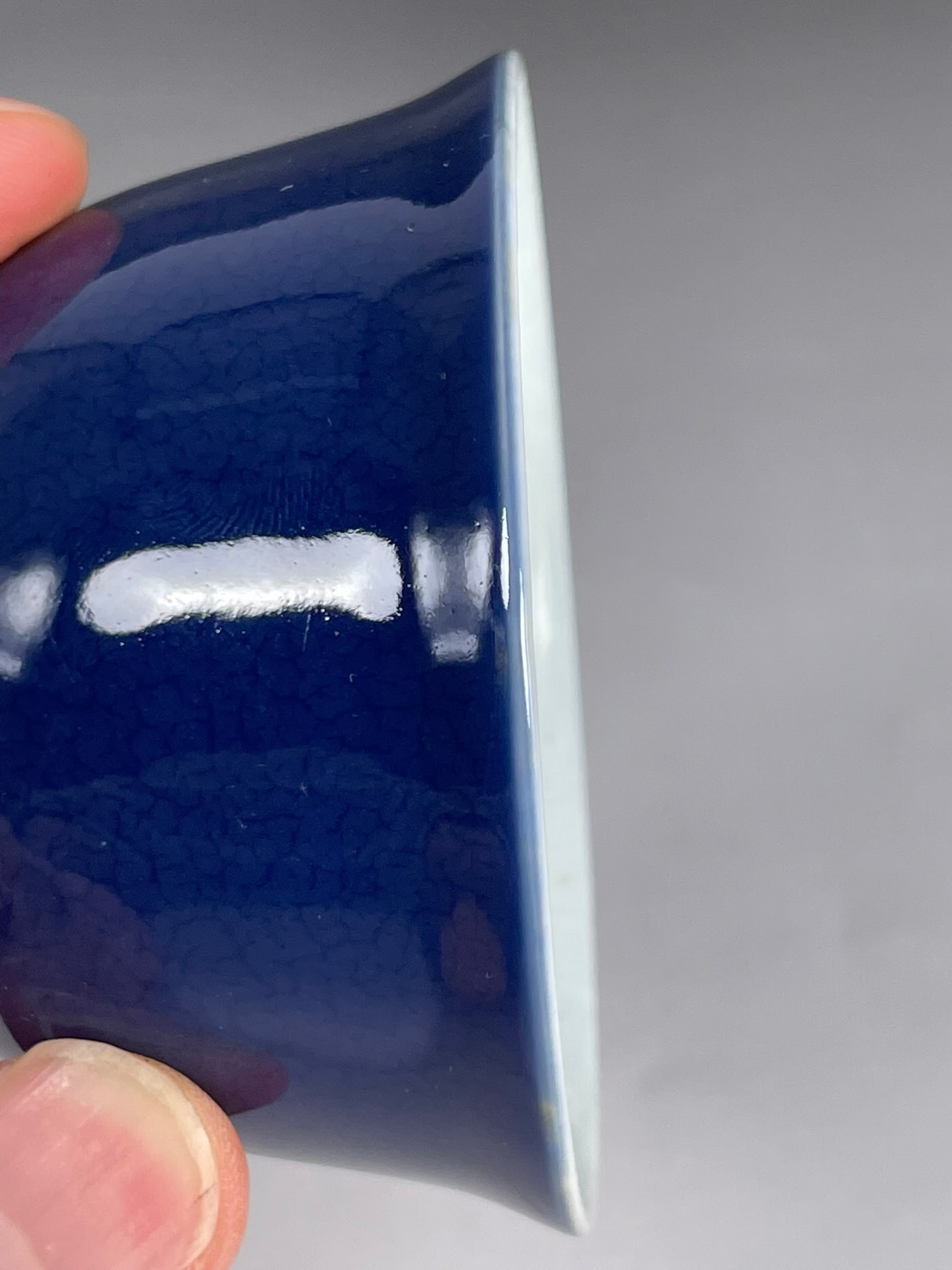A Chinese Powder-Blue-Glazed Porcelain Cup - 10