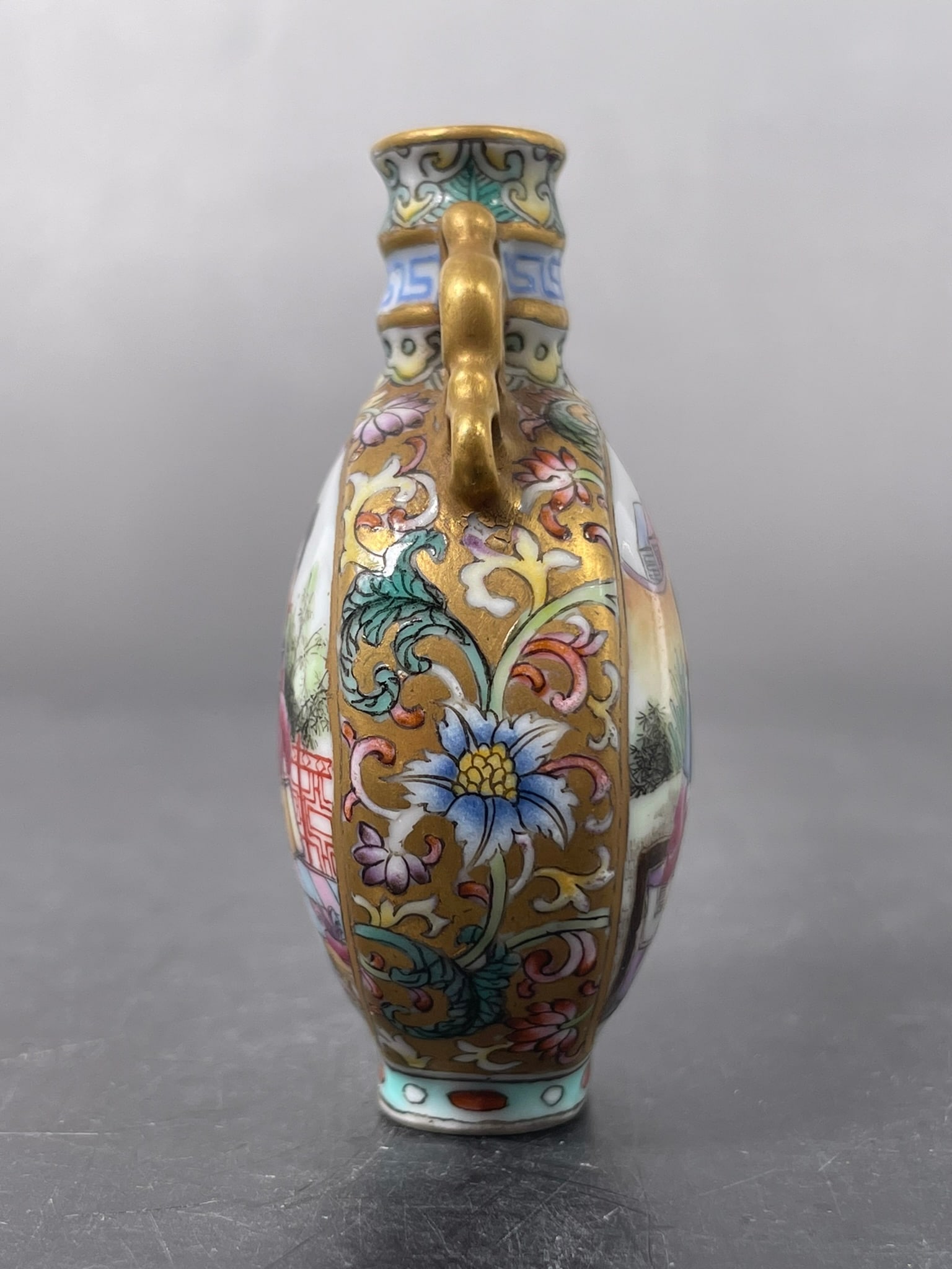 A Group of Three Chinese Famille Rose Gilt-Decorated Porcelain Snuff Bottles - 10