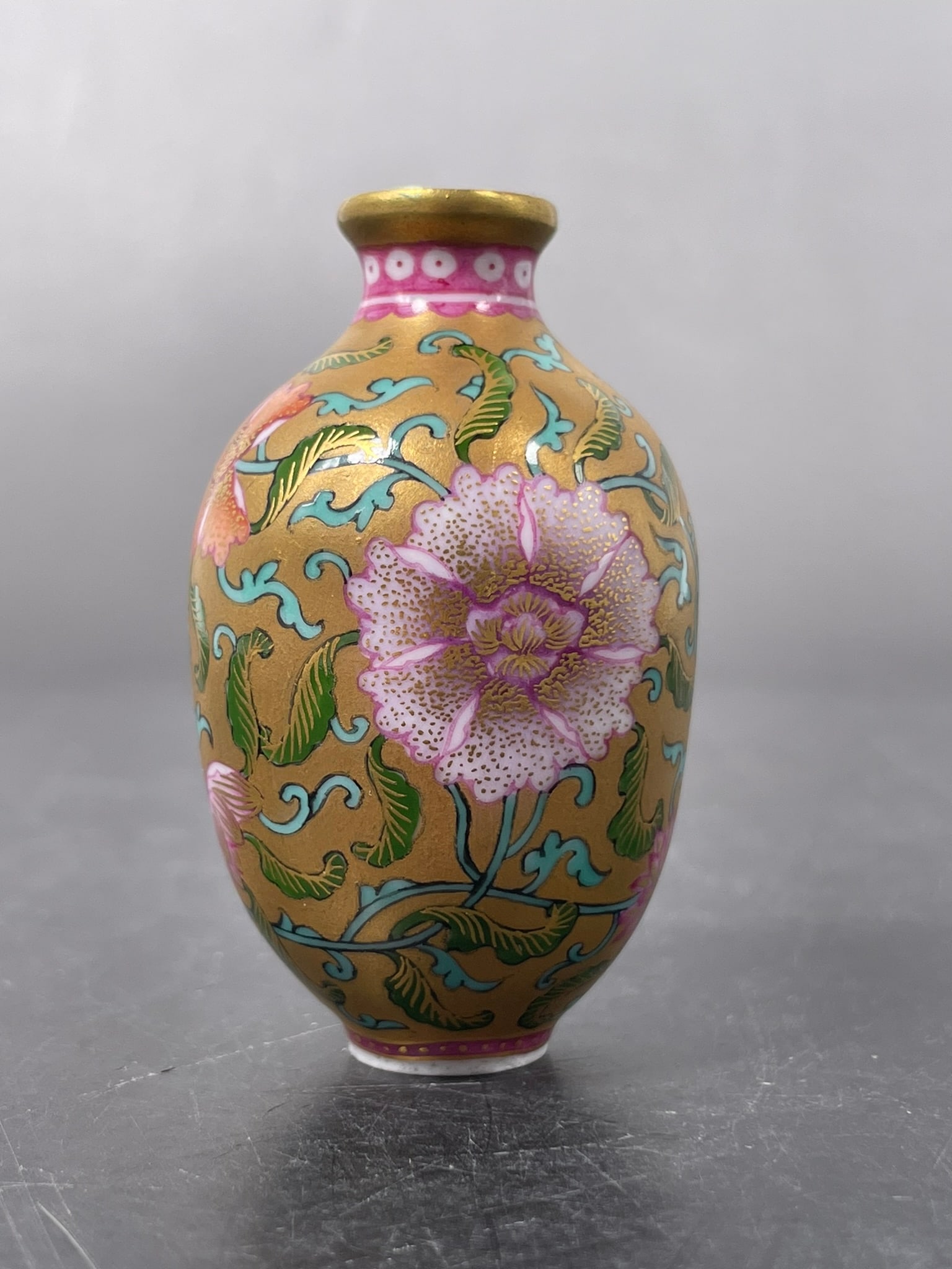 A Group of Three Chinese Famille Rose Gilt-Decorated Porcelain Snuff Bottles - 12