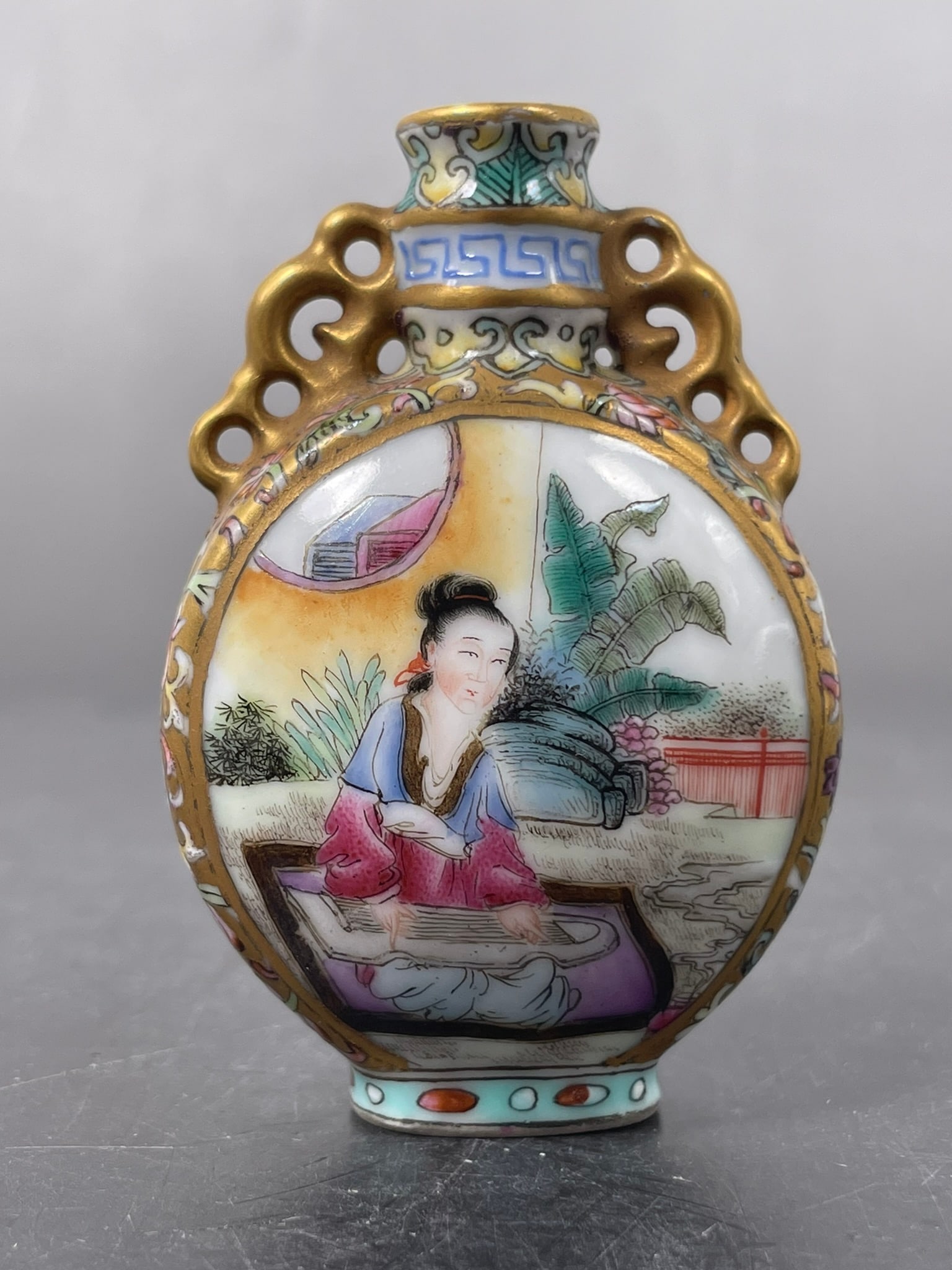 A Group of Three Chinese Famille Rose Gilt-Decorated Porcelain Snuff Bottles - 9
