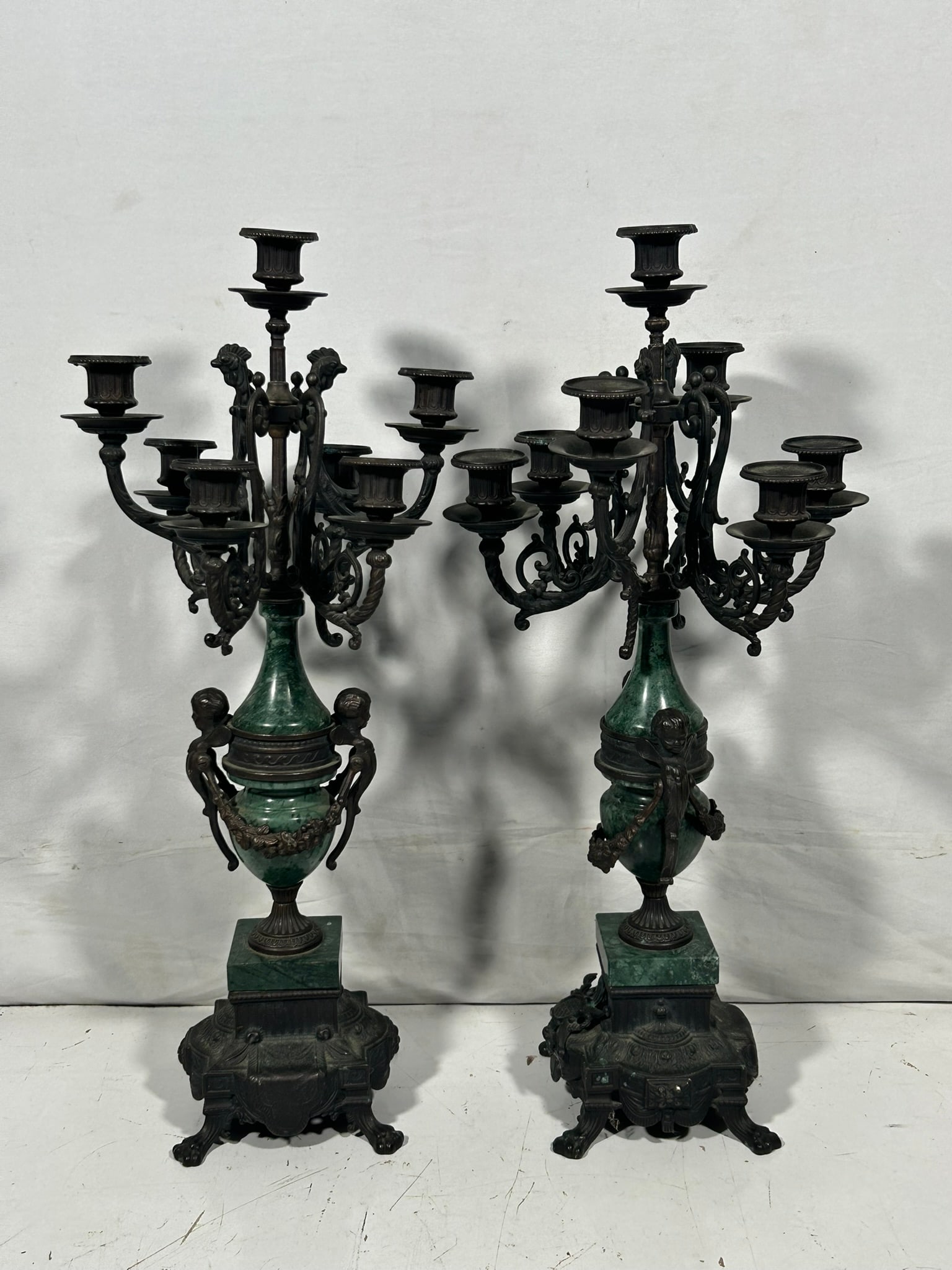 A Pair of European Baroque-Style Bronze and Marble Urn Form Seven-Light Candelabra, Mid-20th Century - 9