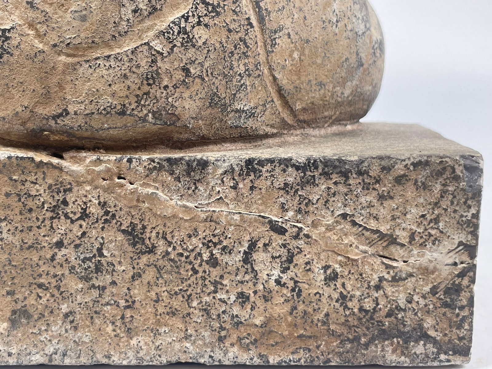 A Carved Stone Figure of Seated Buddha - 10