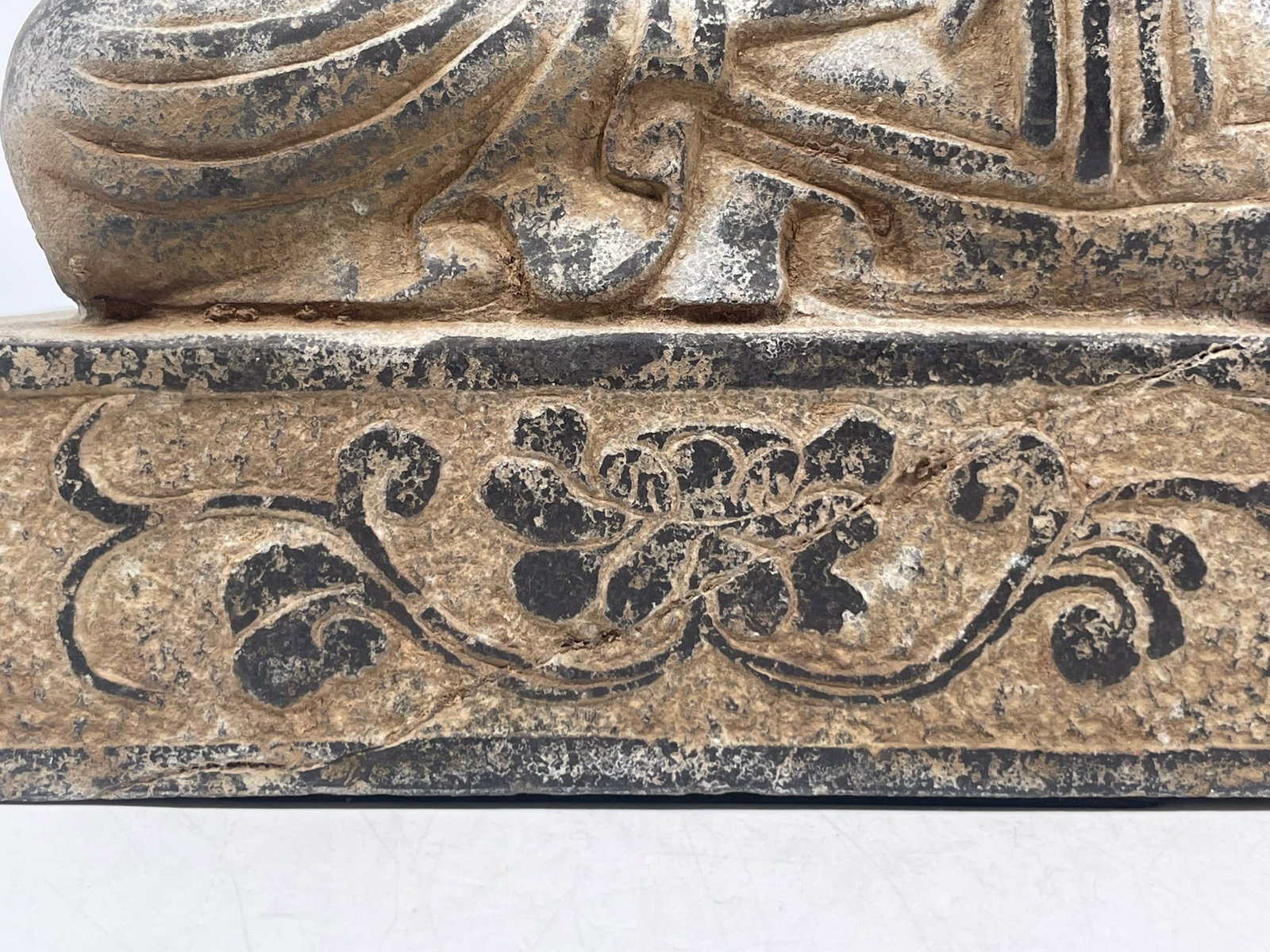 A Carved Stone Figure of Seated Buddha - 5