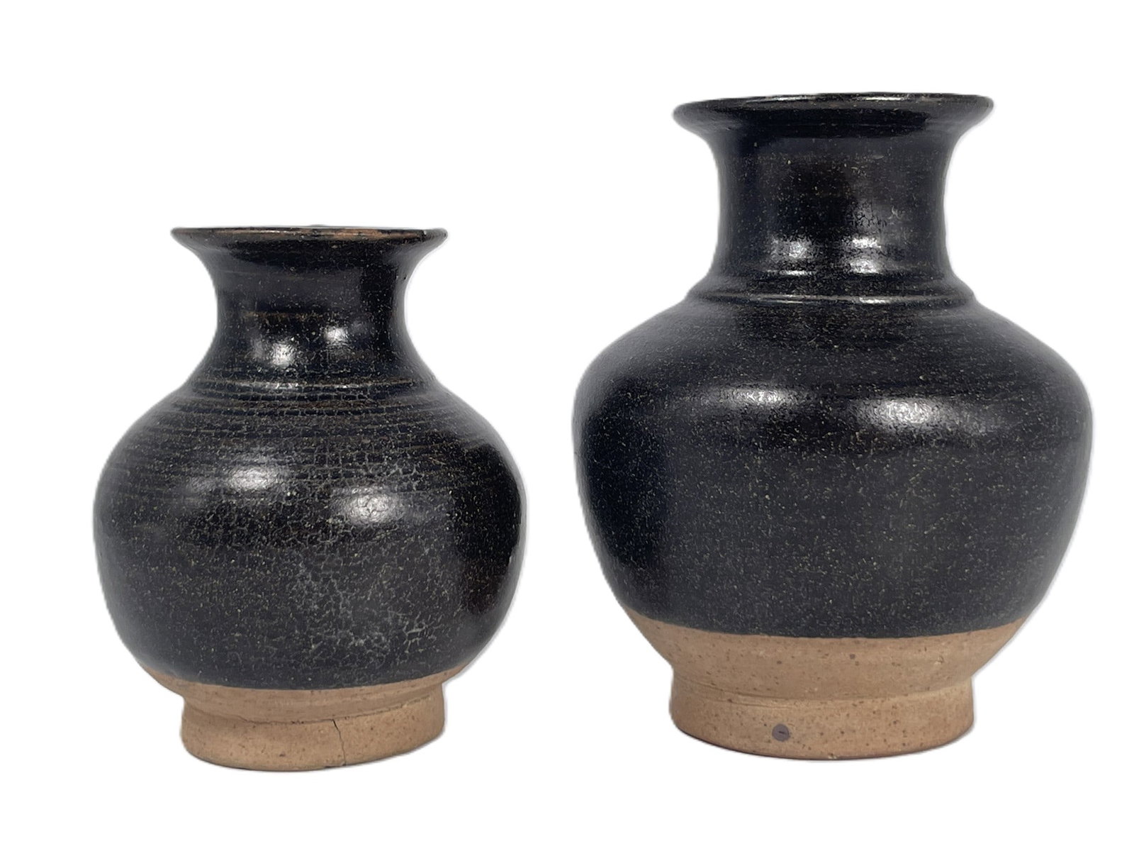 Two Thai Black-Glazed Vases (1 of 11)