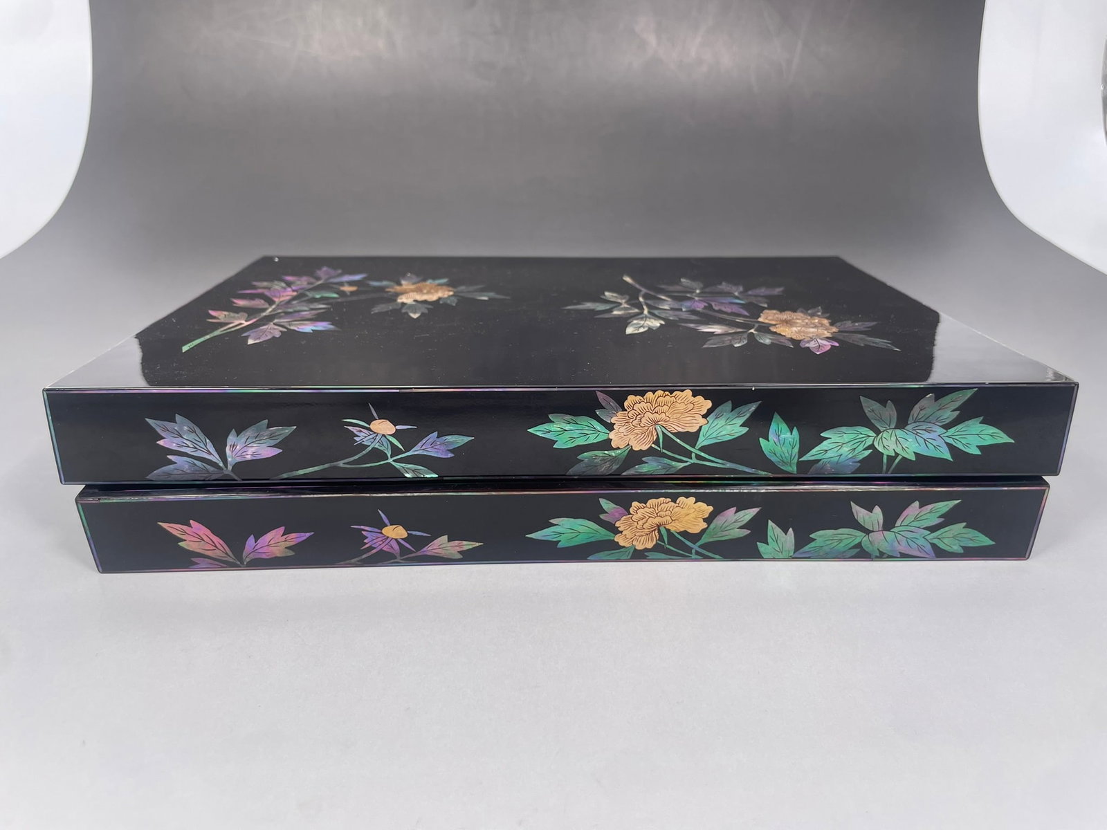 A Japanese Lacquer Suzuri Calligraphy Inkstone Set - 2