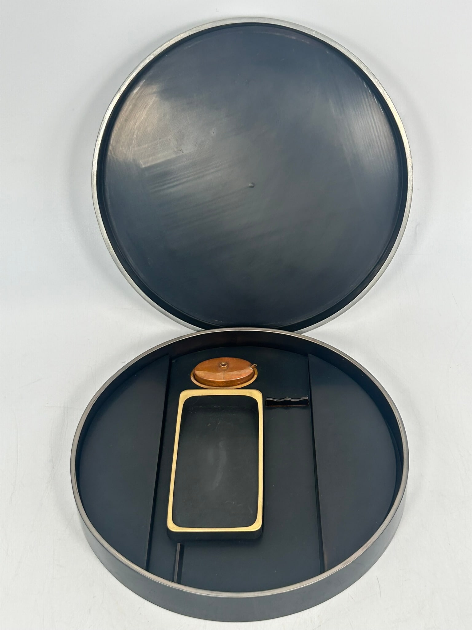 A Japanese Lacquer Box with Silver Inlay Crane, Calligraphy Set - 8