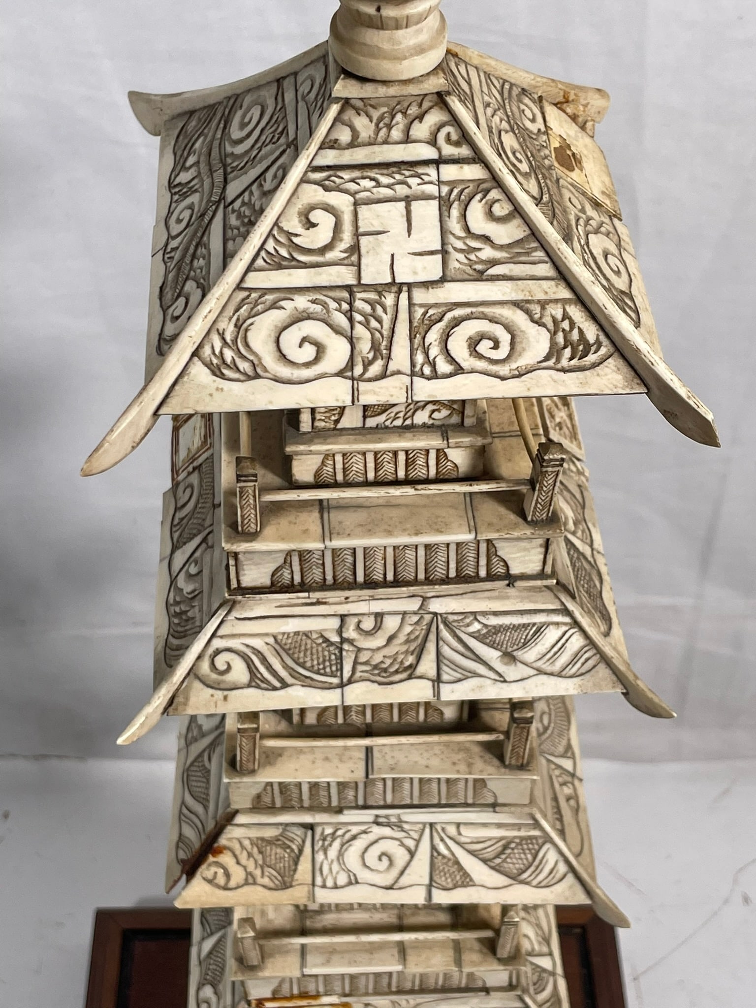 A Japanese Carved Bone Pagoda, Early 20th Century - 6