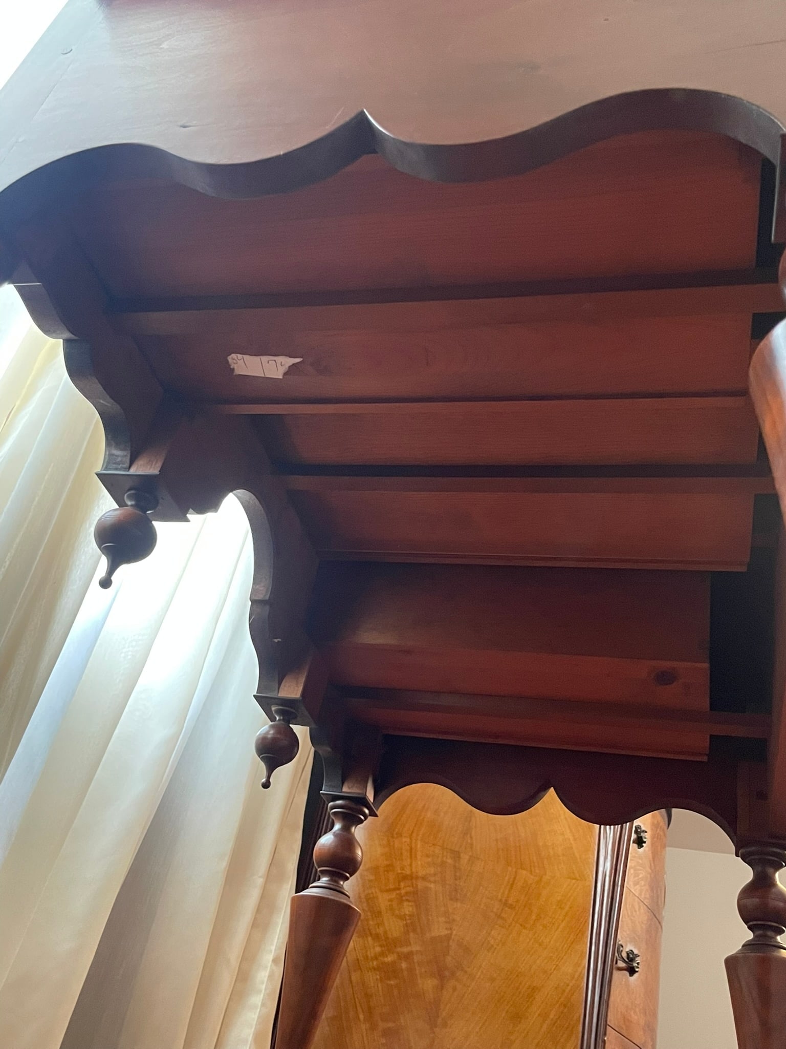 An Antique William and Mary Style Lowboy Side Table - 10