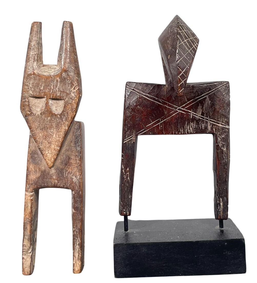 Two 20th C. African Senufo Wood Heddle Pulleys: The one without stand measures 6.3/4 in. high, 2 in. wide. From the Collection of a Private Long Island Collector.