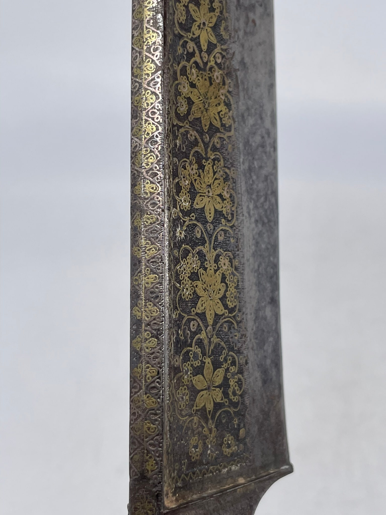 An Indian Dagger - 10