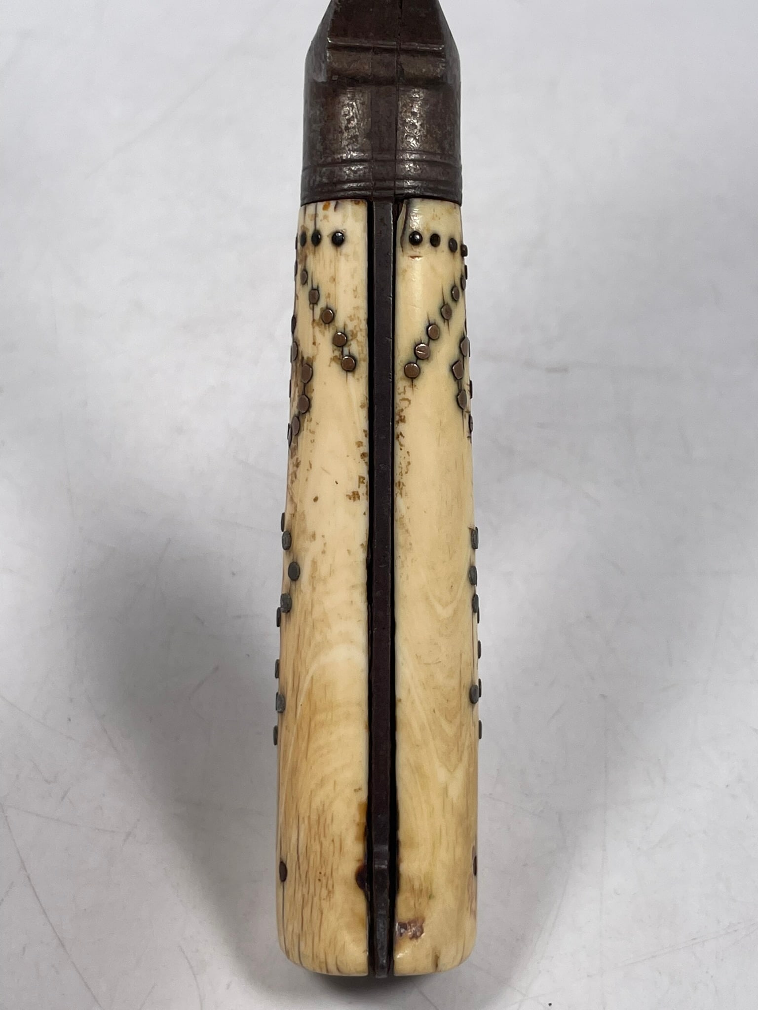 An Indian Dagger - 5