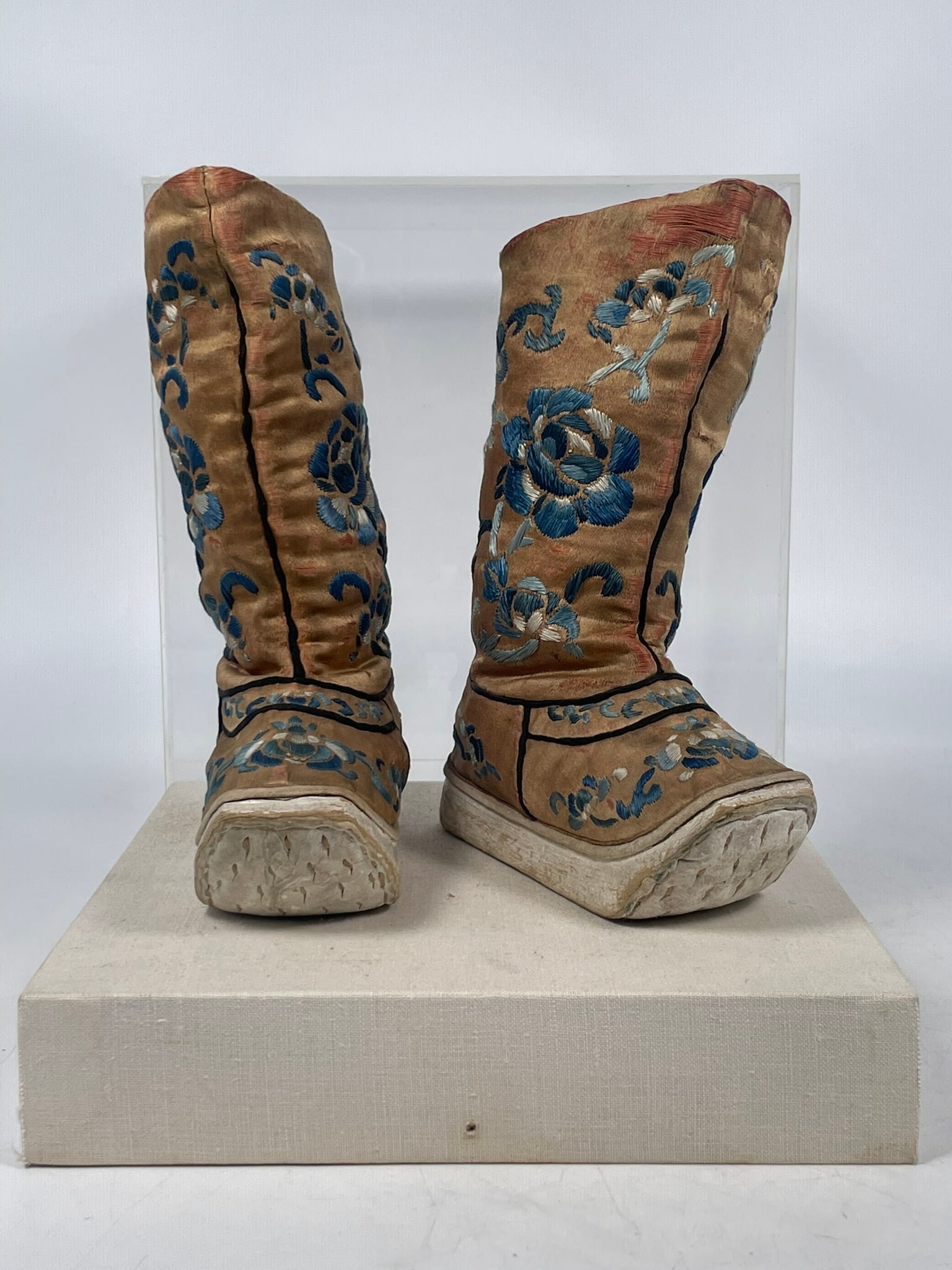 A Pair of Chinese Silk Embroidered Boys Boots (1 of 17)