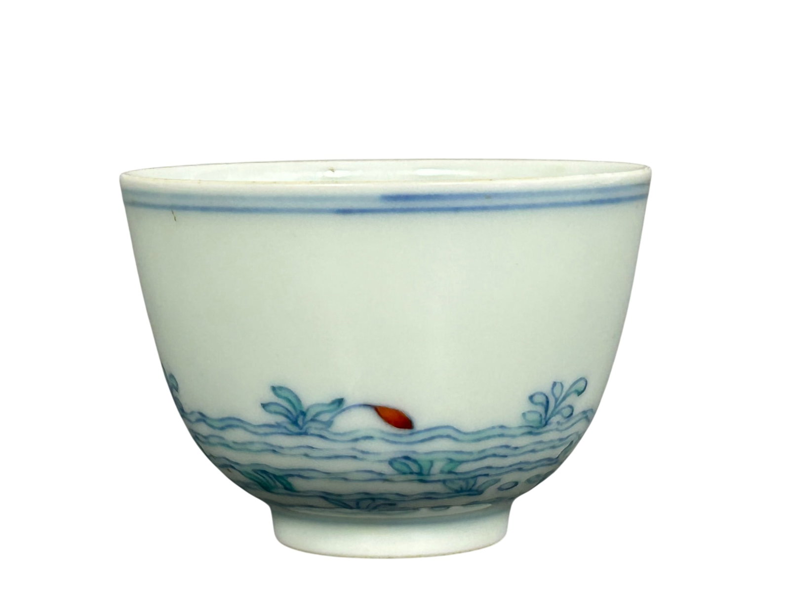 A Chinese Small Red, Grisaille and Underglaze-Blue Decorated Cup, Early Qing Dynasty: 1.1/2 in. high, 2.1/8 in. diam.