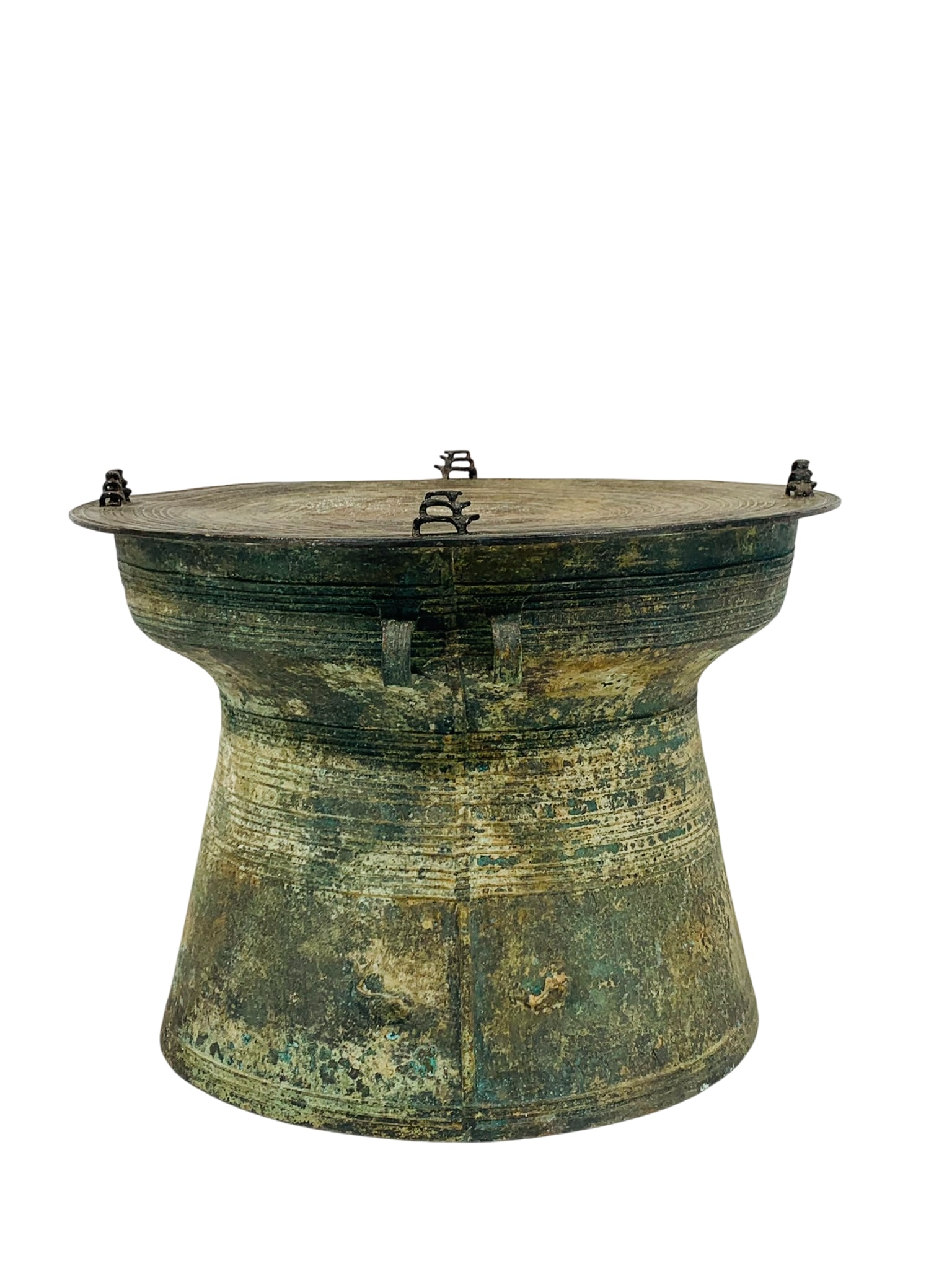 A Southeast Asian Antique Bronze Rain Drum (1 of 12)