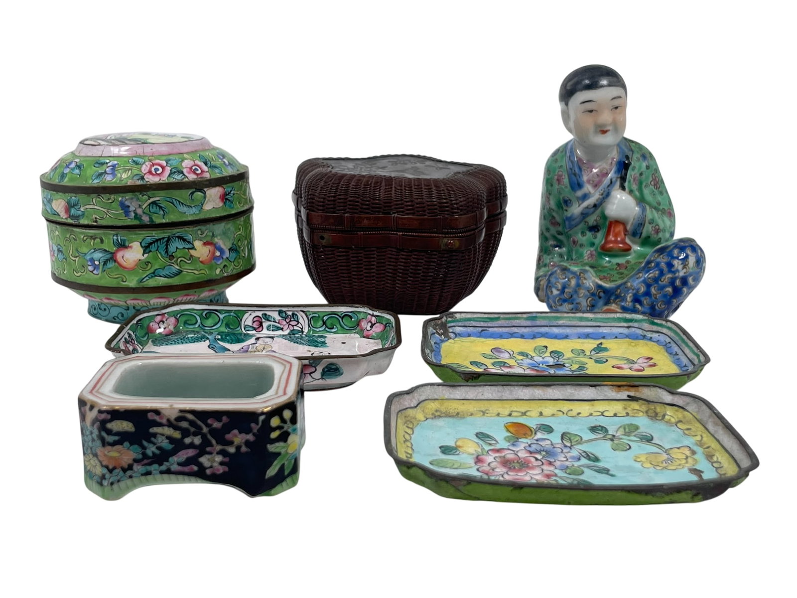 A Group of Seven Asian Decorative Objects (1 of 20)