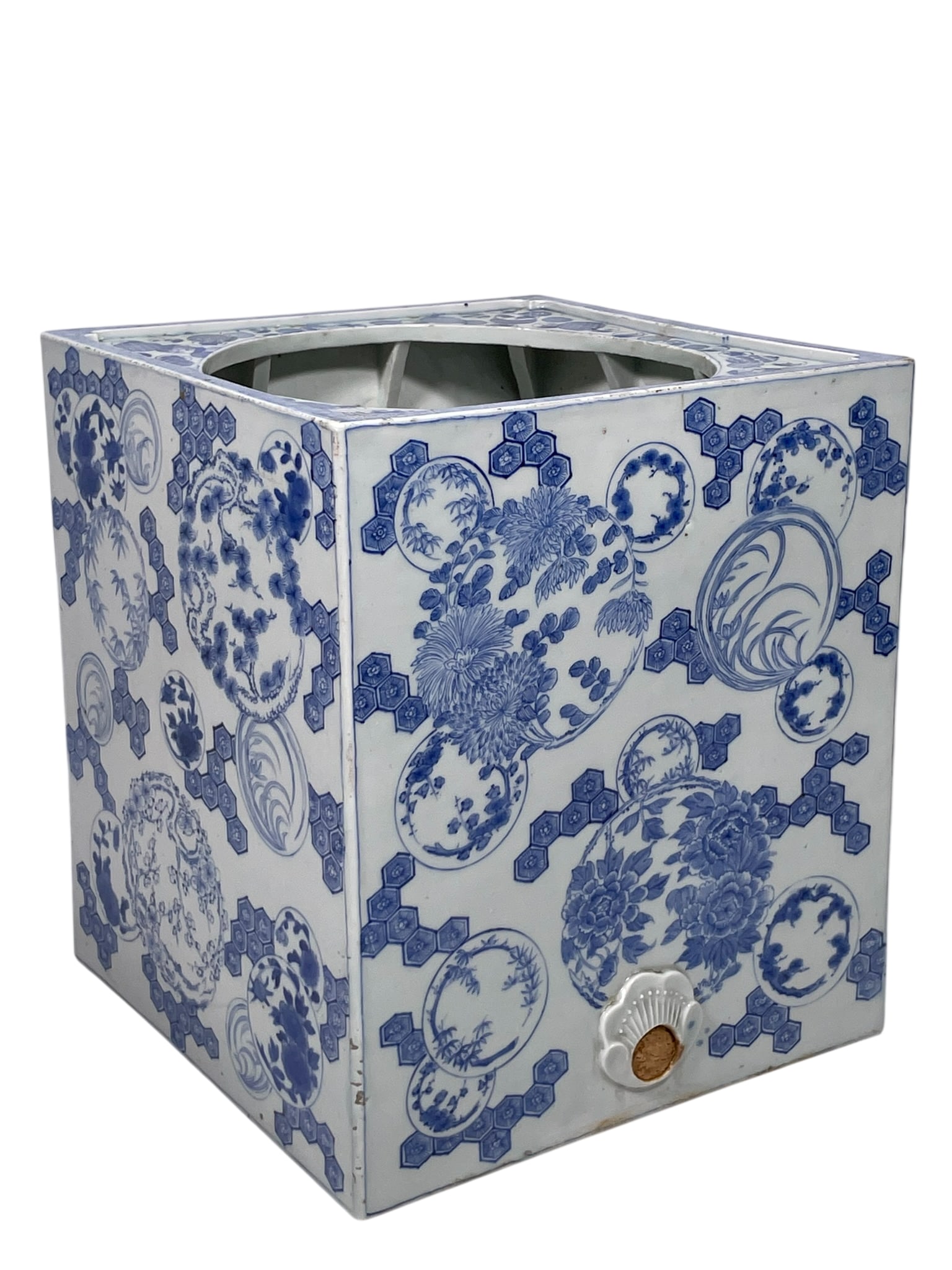 A Japanese Arita Porcelain Sake Holder: 13.3/4 in. high, 12.1/4 in. square.