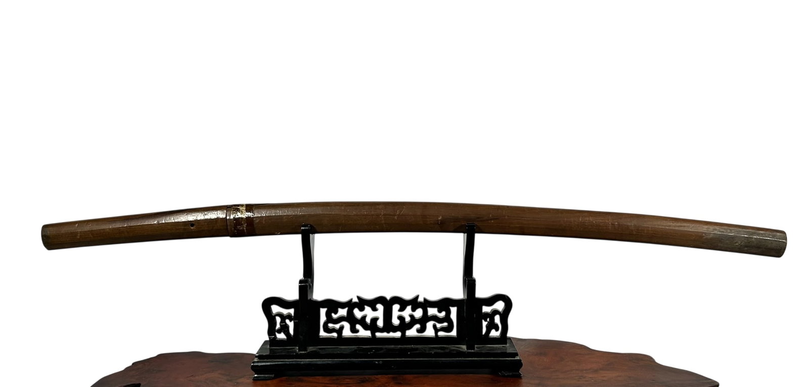 A Japanese Samurai Sword Katana, Noshu Seki Ju Fujiwara no Kanefusa Saku Mark: A mark 'Noshu Seki Ju Fujiwara no Kanefusa Saku' on one side of the tang. Fujiwara Kanefusa belongs to a distinguished lineage of Japanese swordsmiths based in Seki, Gifu Prefecture, with a history da