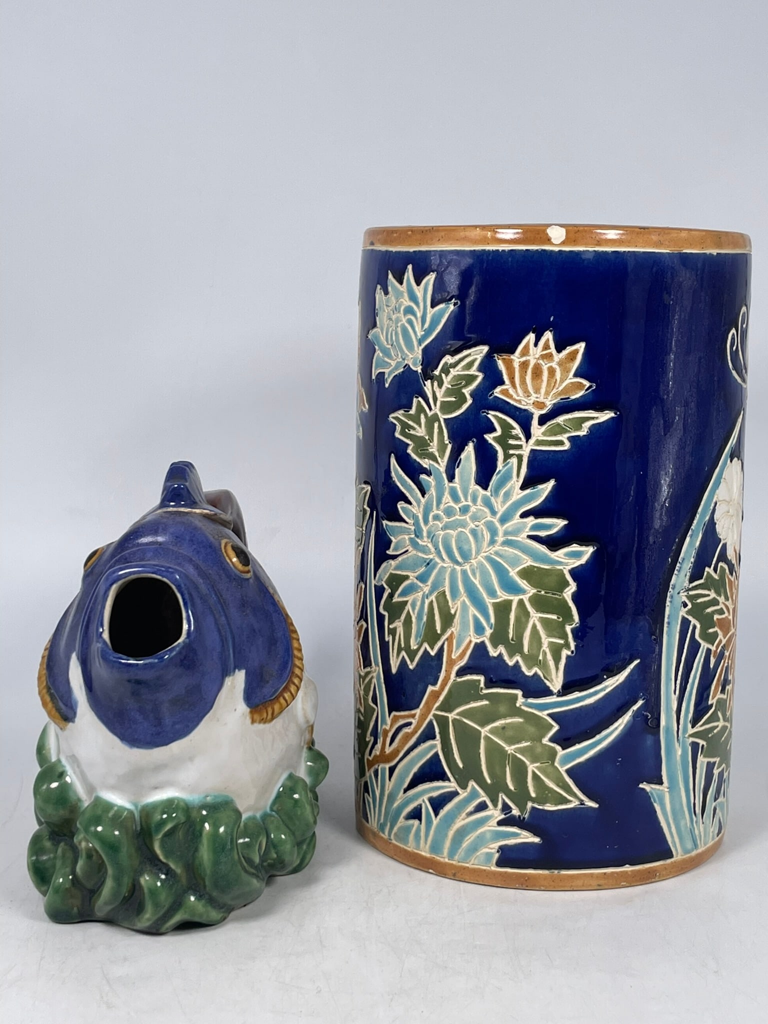 Two Glazed Porcelain Ware - 2