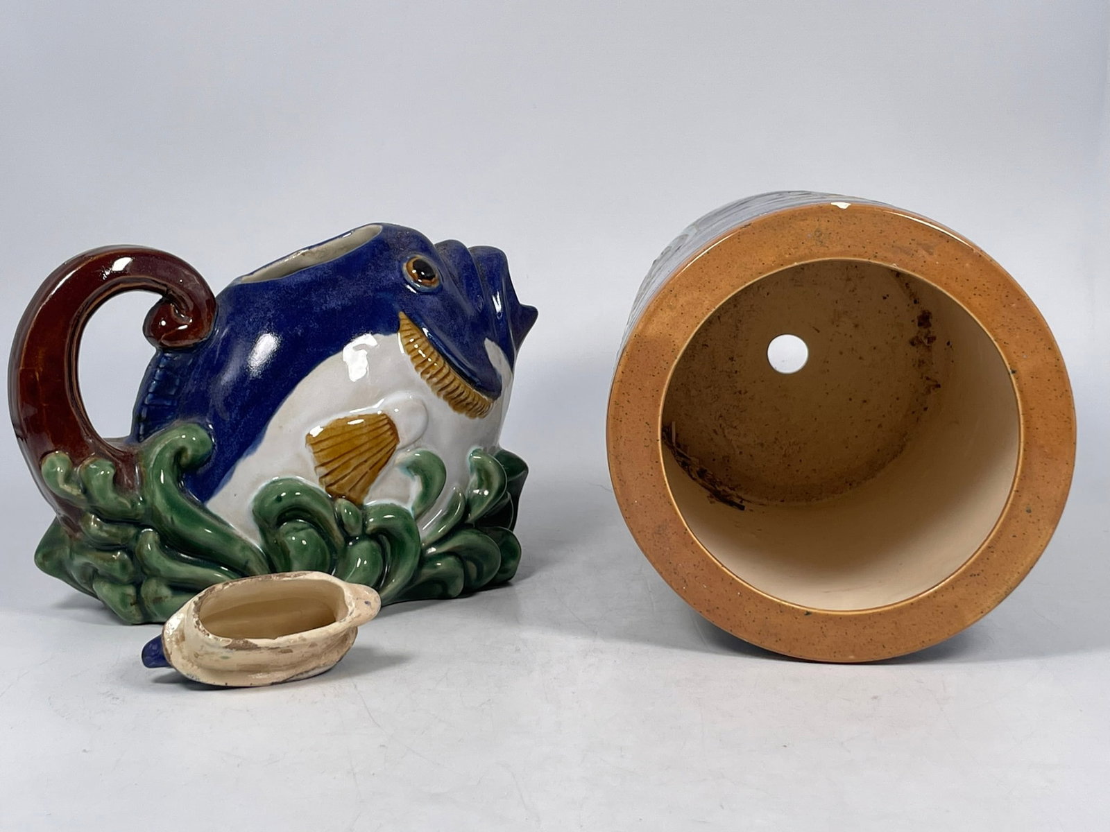 Two Glazed Porcelain Ware - 5