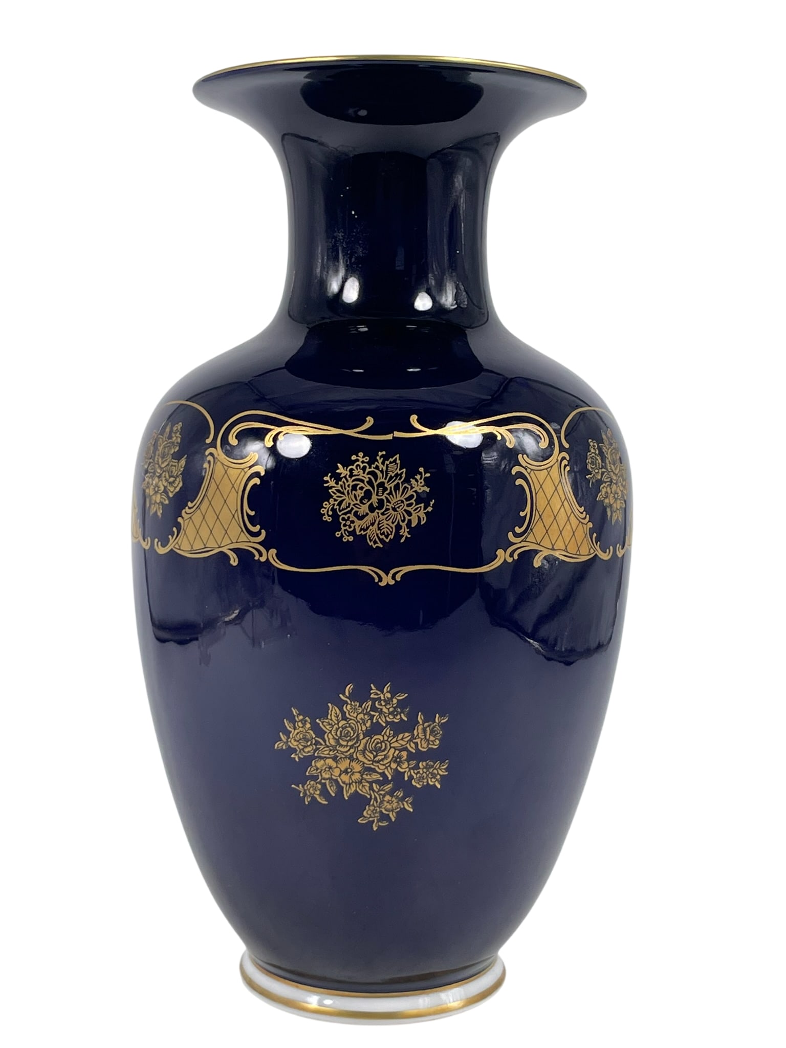 A Vintage Reichenbach Echt Kobalt Vase, German Democratic Republic: 11 in. high, 6 in. wide.