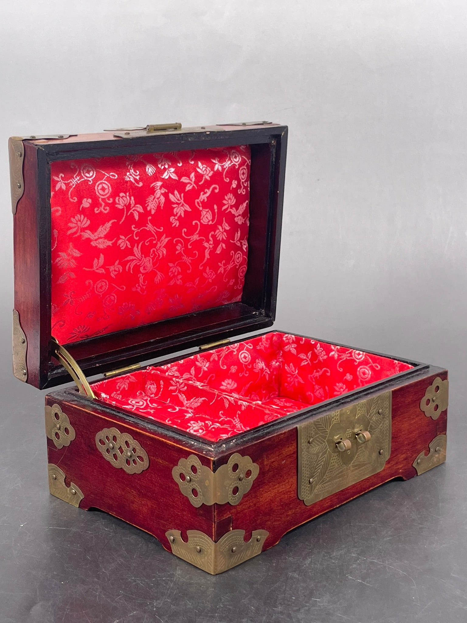 Two Chinese Boxes - 7