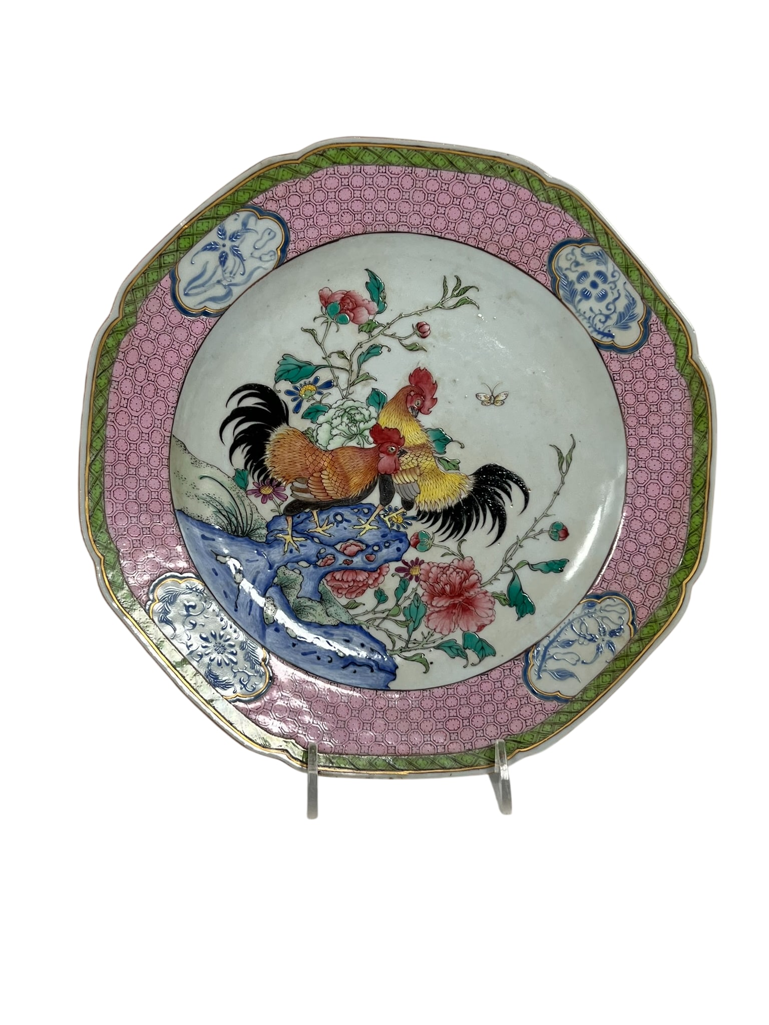 A Chinese Export Famille Rose 'Roosters' Porcelain Dish: 9.1/4 in. diam.