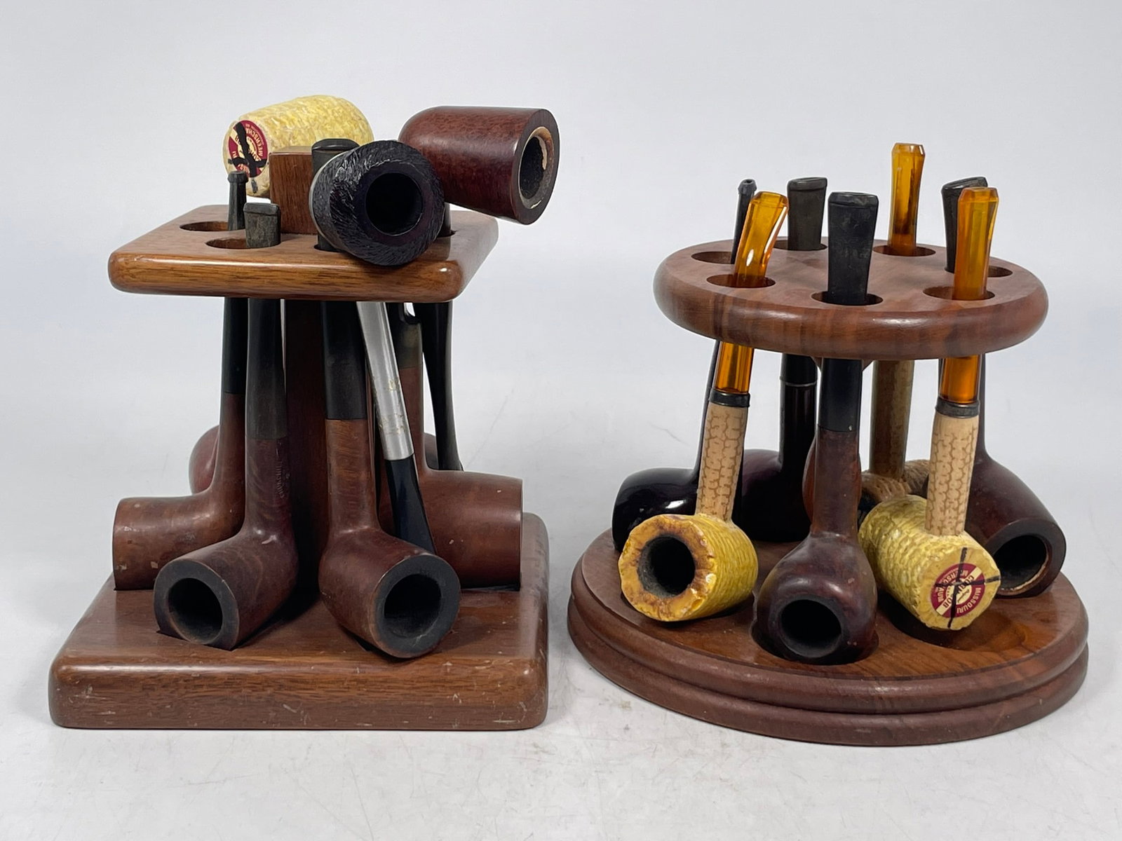 A Group of Sixteen Smoking Pipes (1 of 13)