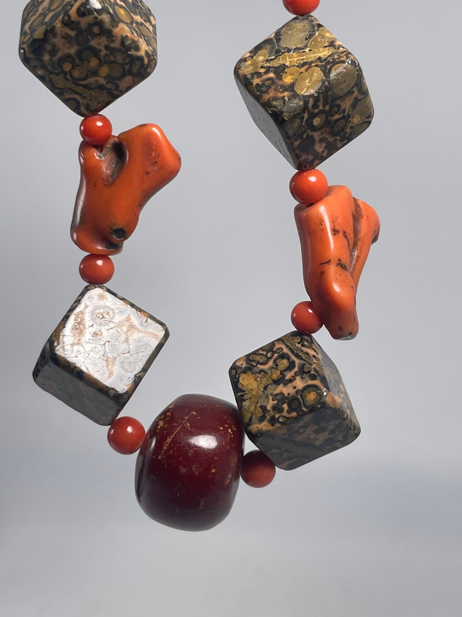 A Large Multi-Gemstone Statement Necklace - 9