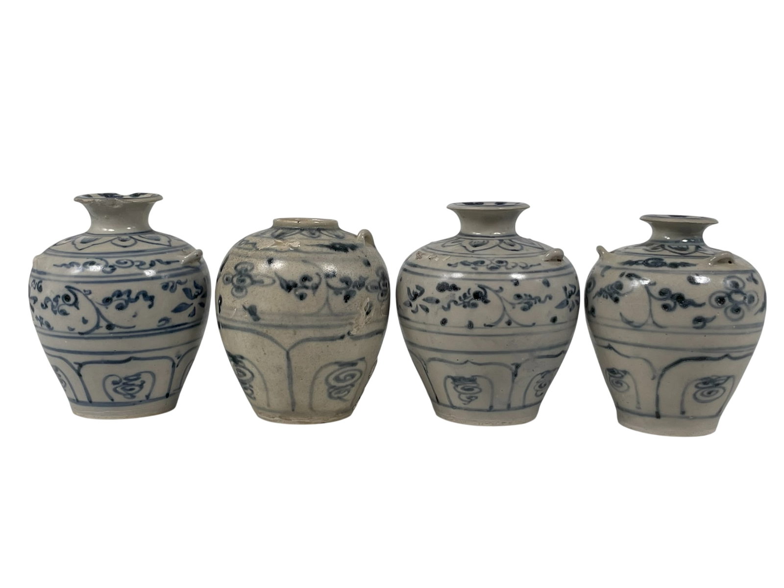 A Group of Four Vietnamese Hoi An Hoard Blue and White Jarlets: Each with paper label: Saga Hoi An Hoard Visal. Excavated from the famous Hoi An shipwreck cargo and licensed to Saga. A fine example of historic Vietnamese trade ceramics reflecting the rich maritime