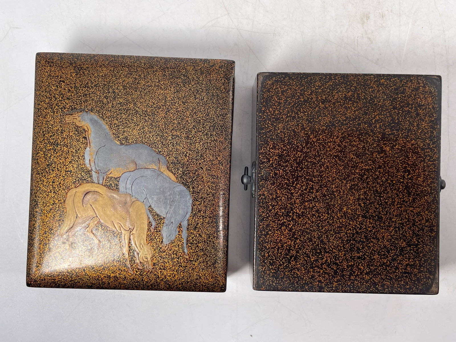 Two Japanese Lacquer Boxes - 10