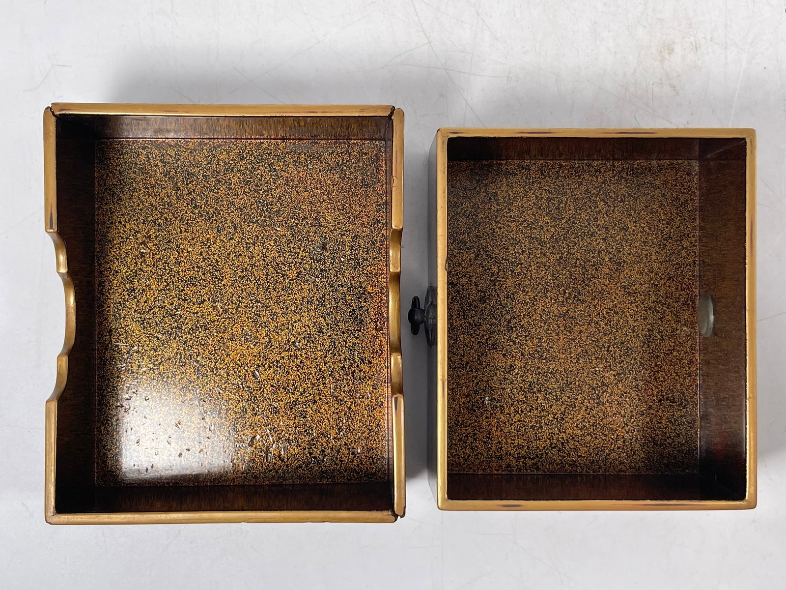 Two Japanese Lacquer Boxes - 9
