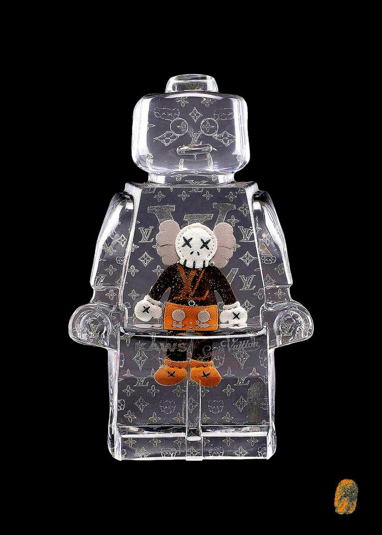 Vincent SABATIER - Kaws LV, 2021 - Signed and numbered screen print: Vincent SABATIER Kaws LV, 2021 GiclÃ©e print signed and numbered by the artist. Random numbering between 1 and 30/30. Fabriano fine art paper 240g Dimensions: 50 x 70cm Limited edition - 30 copies