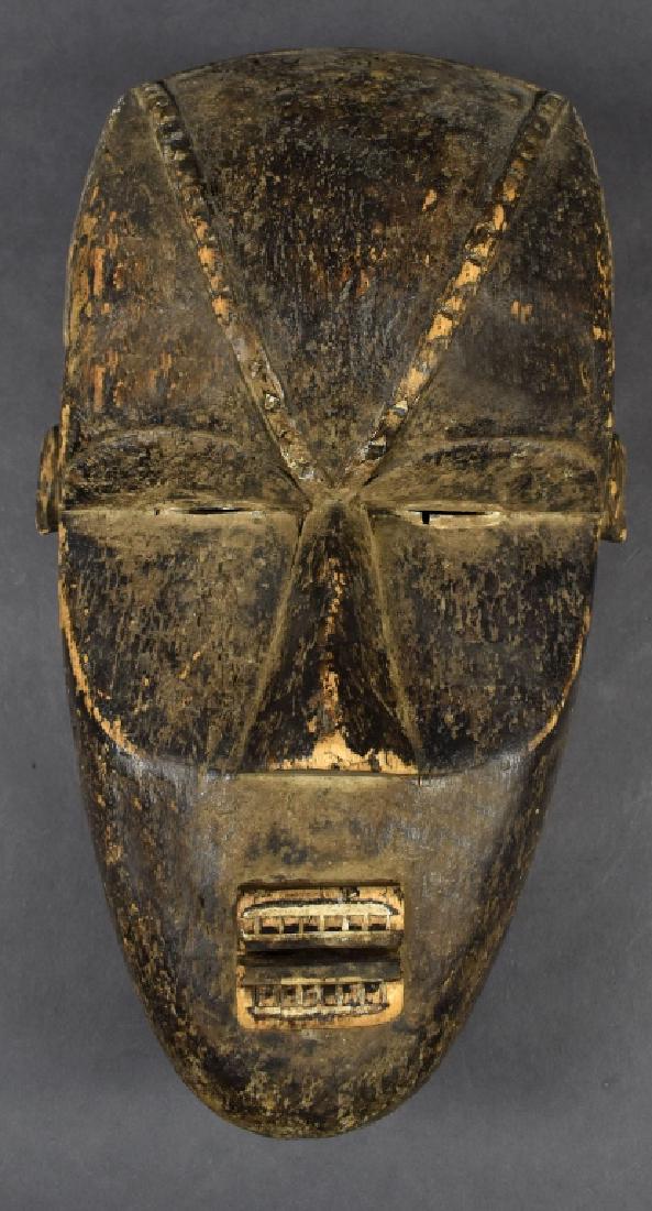Bete Mask: 13"' H x 6" W x 4 1/2" D.