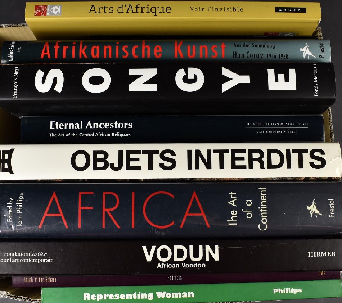 11 Books on African Art (1 of 4)