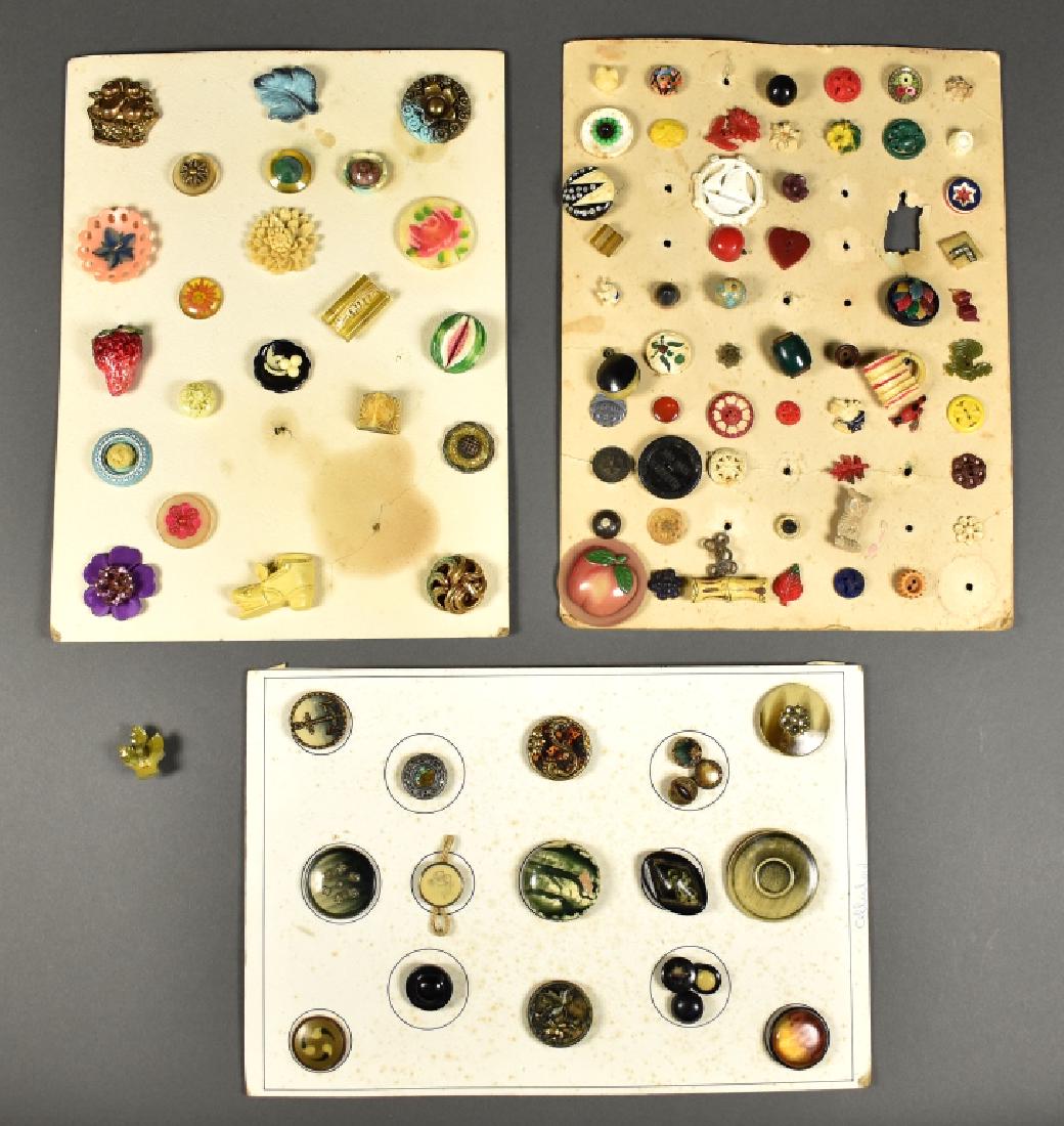 98 Celluloid & Bakelite Clothing Buttons (1 of 8)