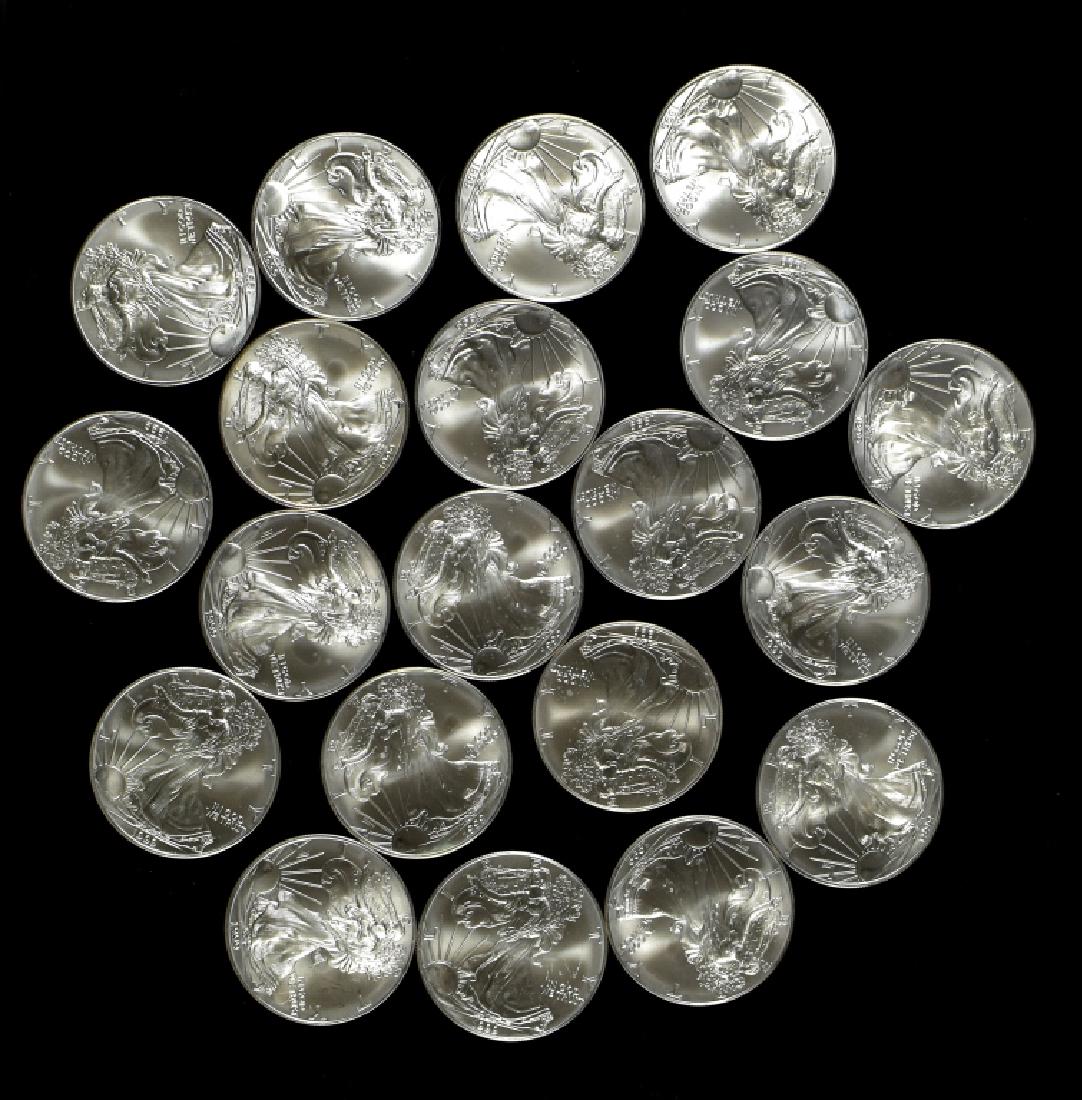 Roll of Uncirculated Silver Eagles (1 of 4)
