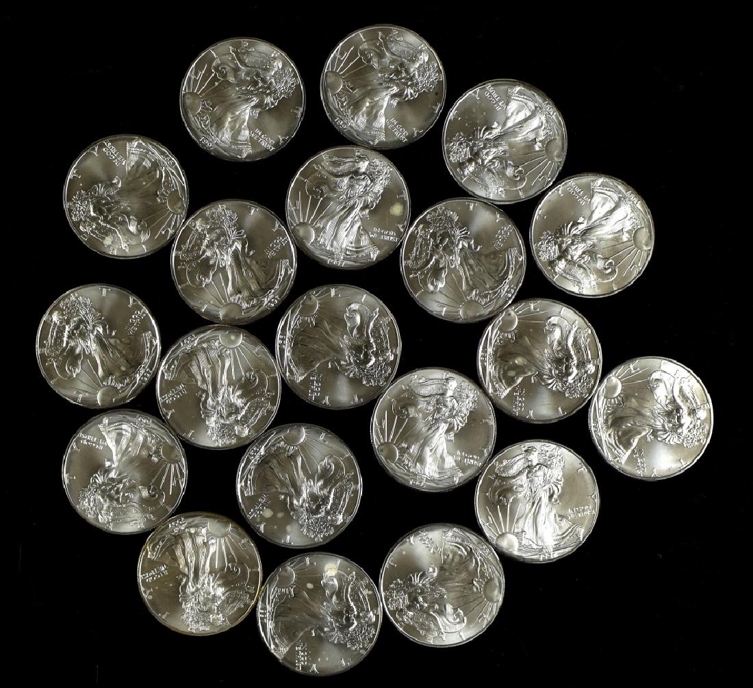 Roll of 1997 Uncirculated Silver Eagles (1 of 4)