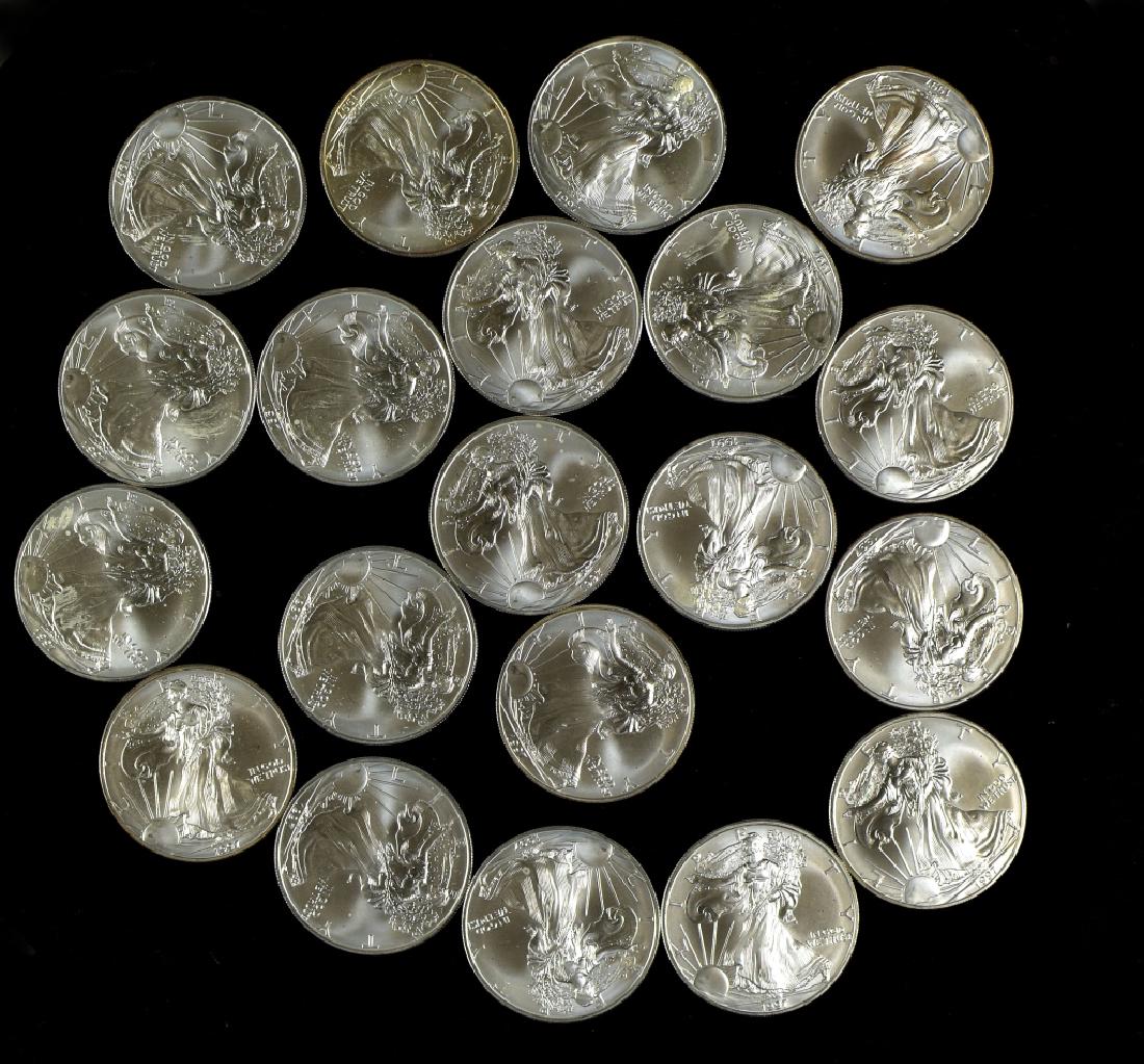 Roll of 1997 Uncirculated Silver Eagles (1 of 4)