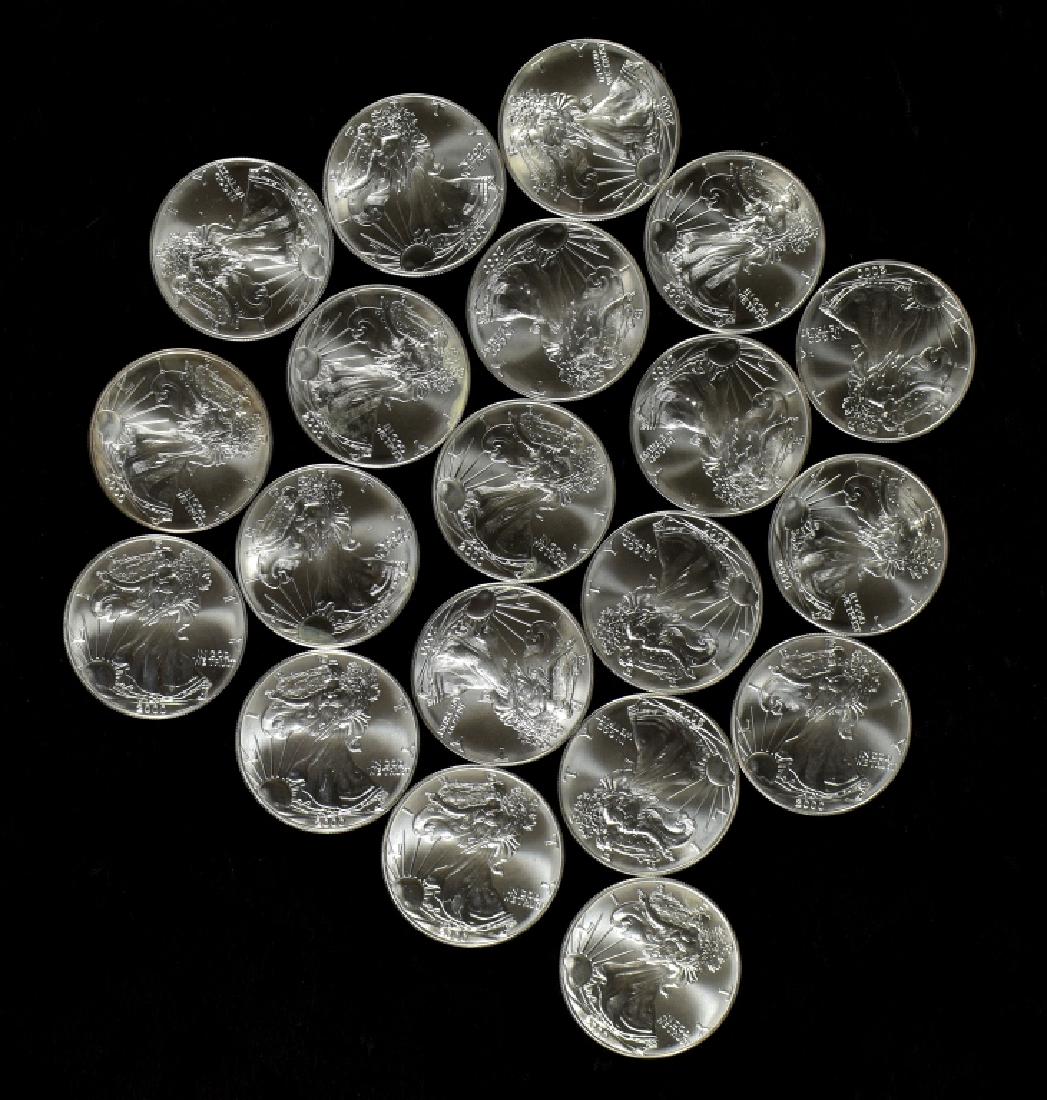 Roll of Uncirculated Silver Eagles (1 of 4)