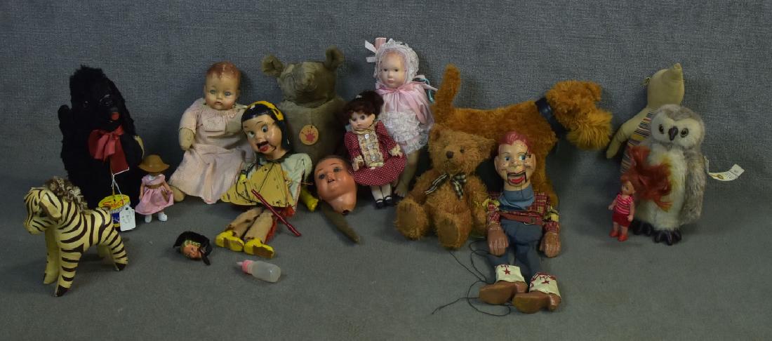 Box Lot of American Vinyl and Hard Plastic Dolls: Along with bears and other stuffed animals. Dolls by Effanbee, Vogue, Ginny, etc.