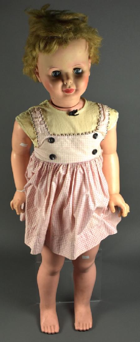 Patty Playpal Sister Doll: Needs cleaning, no cracks.