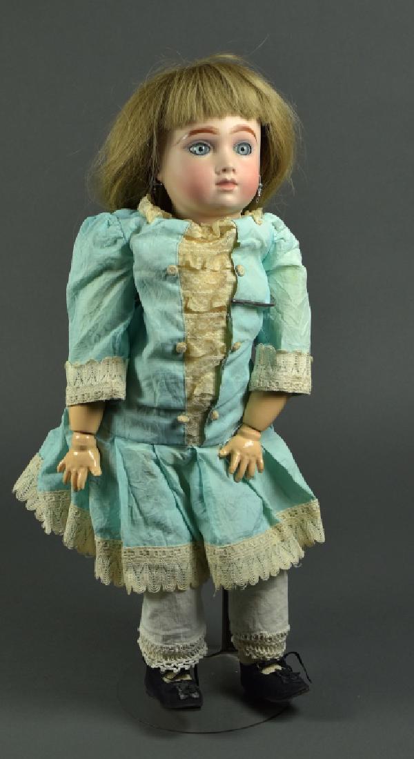 1986 Susan Sloss Reproduction "AT" Andre Thuiller: Appropriate nice clothing, human hair wig.