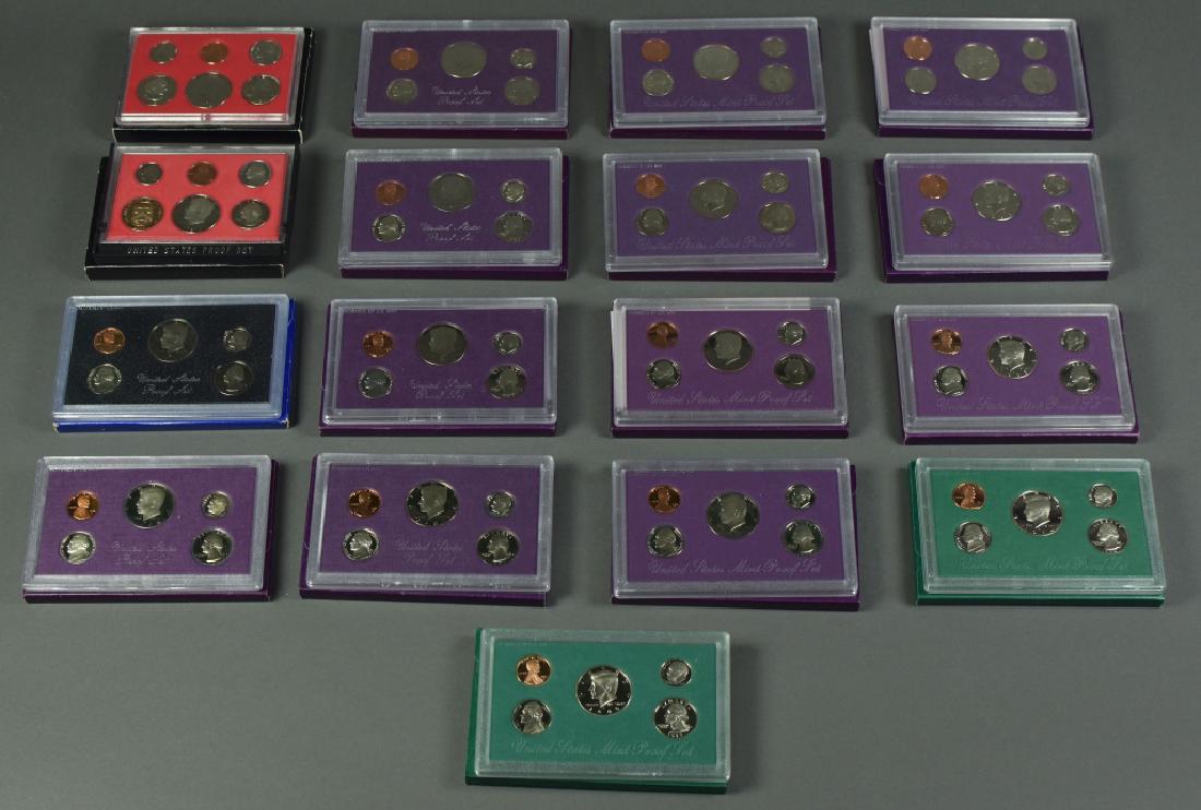 17 US Proof Sets 1981-1995 With extra 1985 and 1990. (1 of 4)