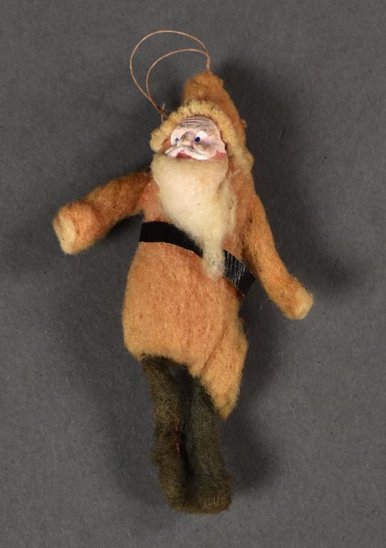 Victorian Cotton Santa Claus Ornament (1 of 3)